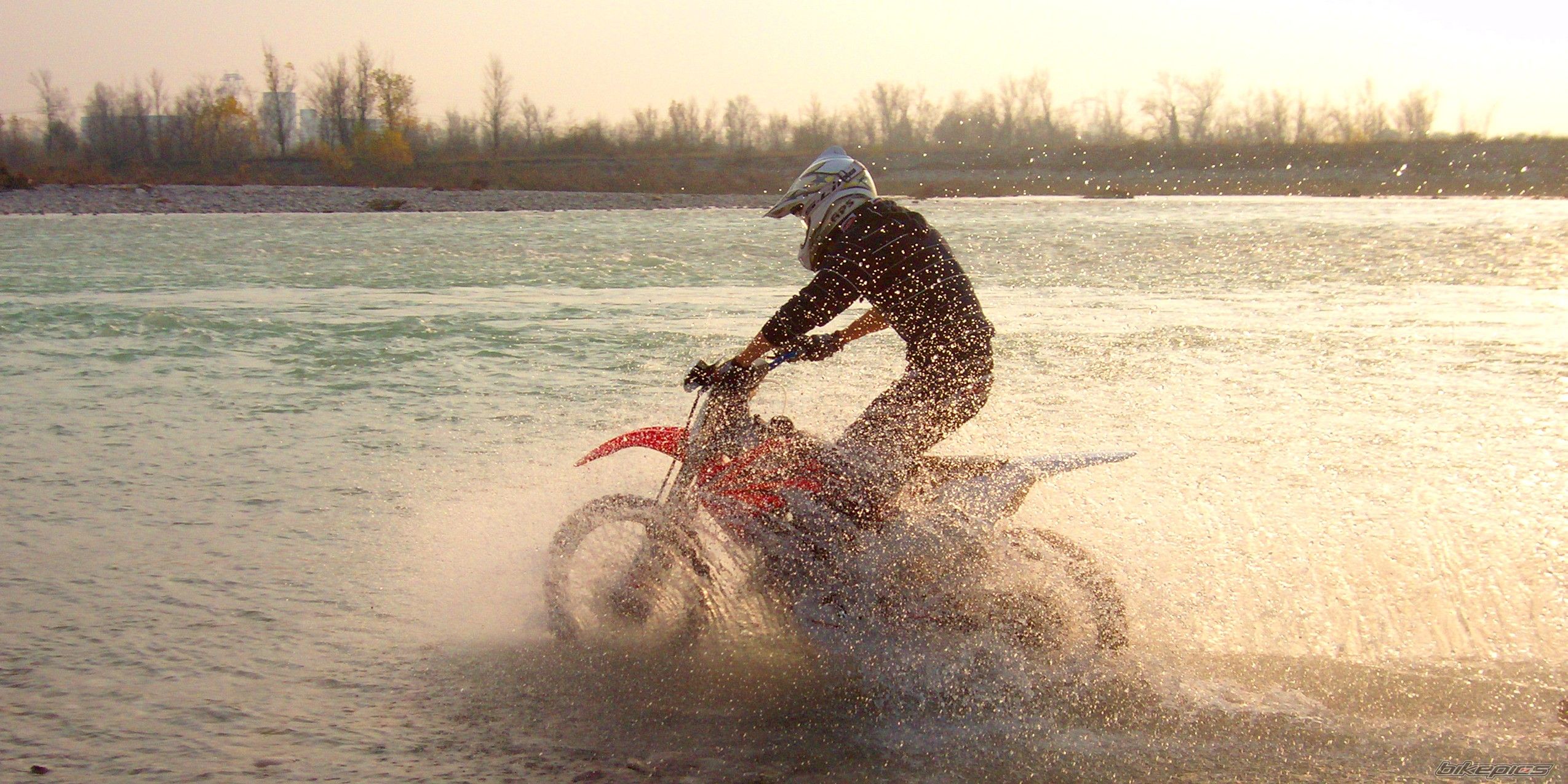 Photo 2100454