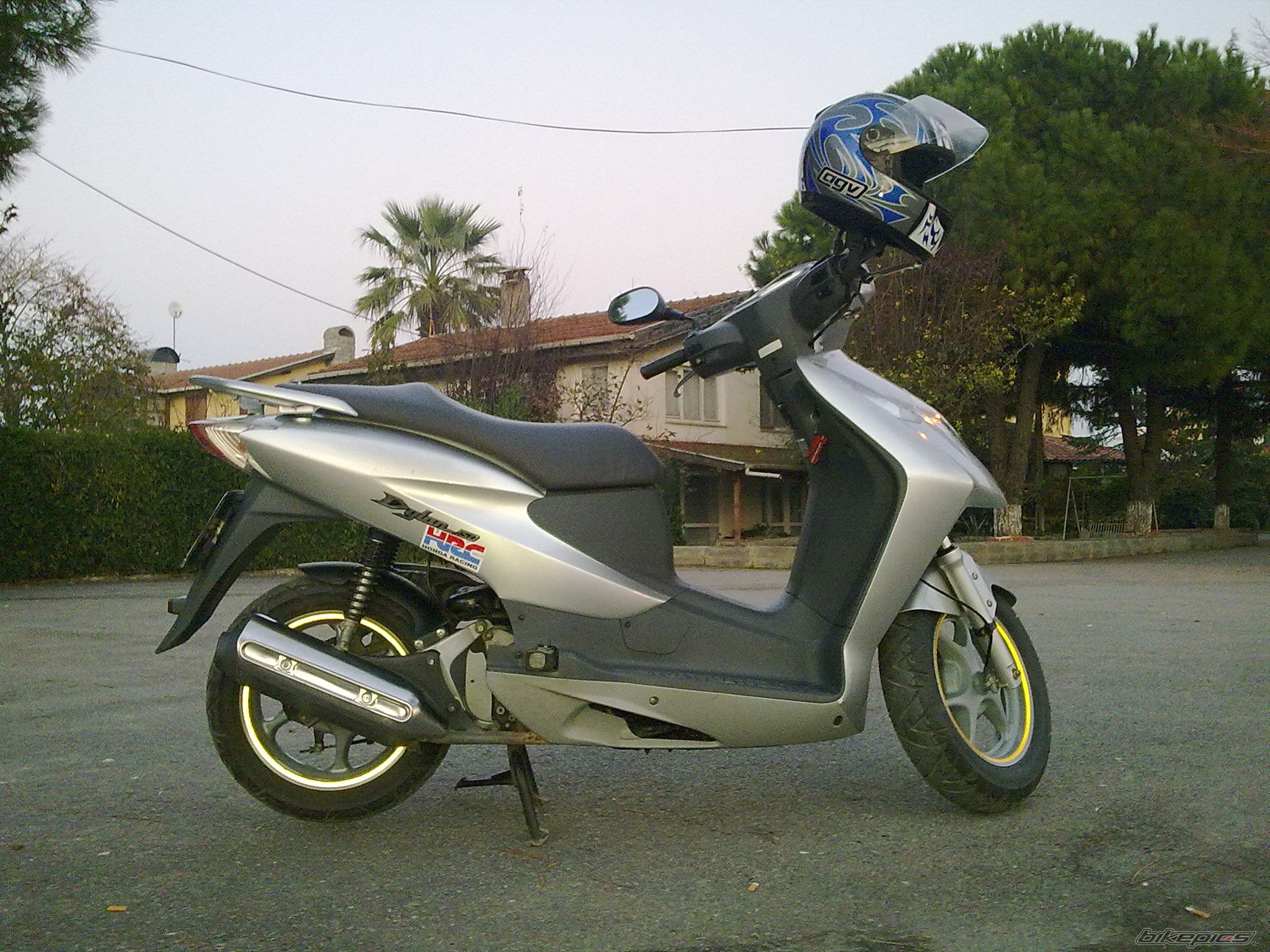 Photo 2100539