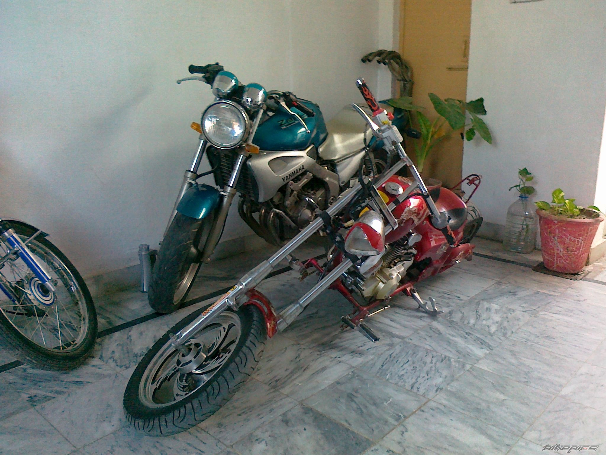 Photo 2100714