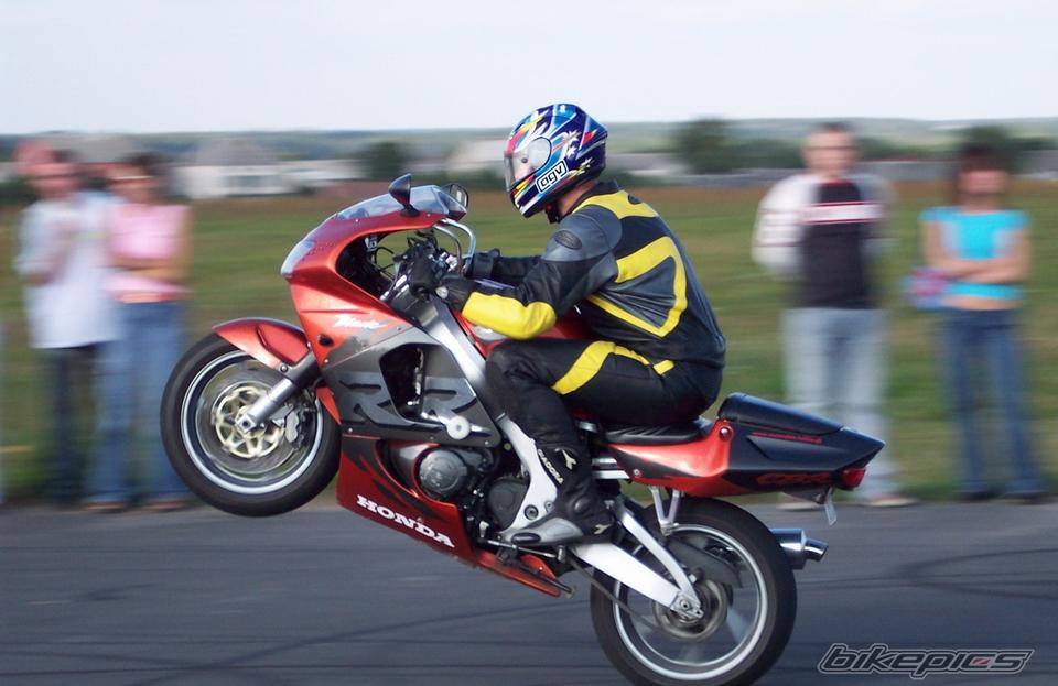 Bike Photo 210100