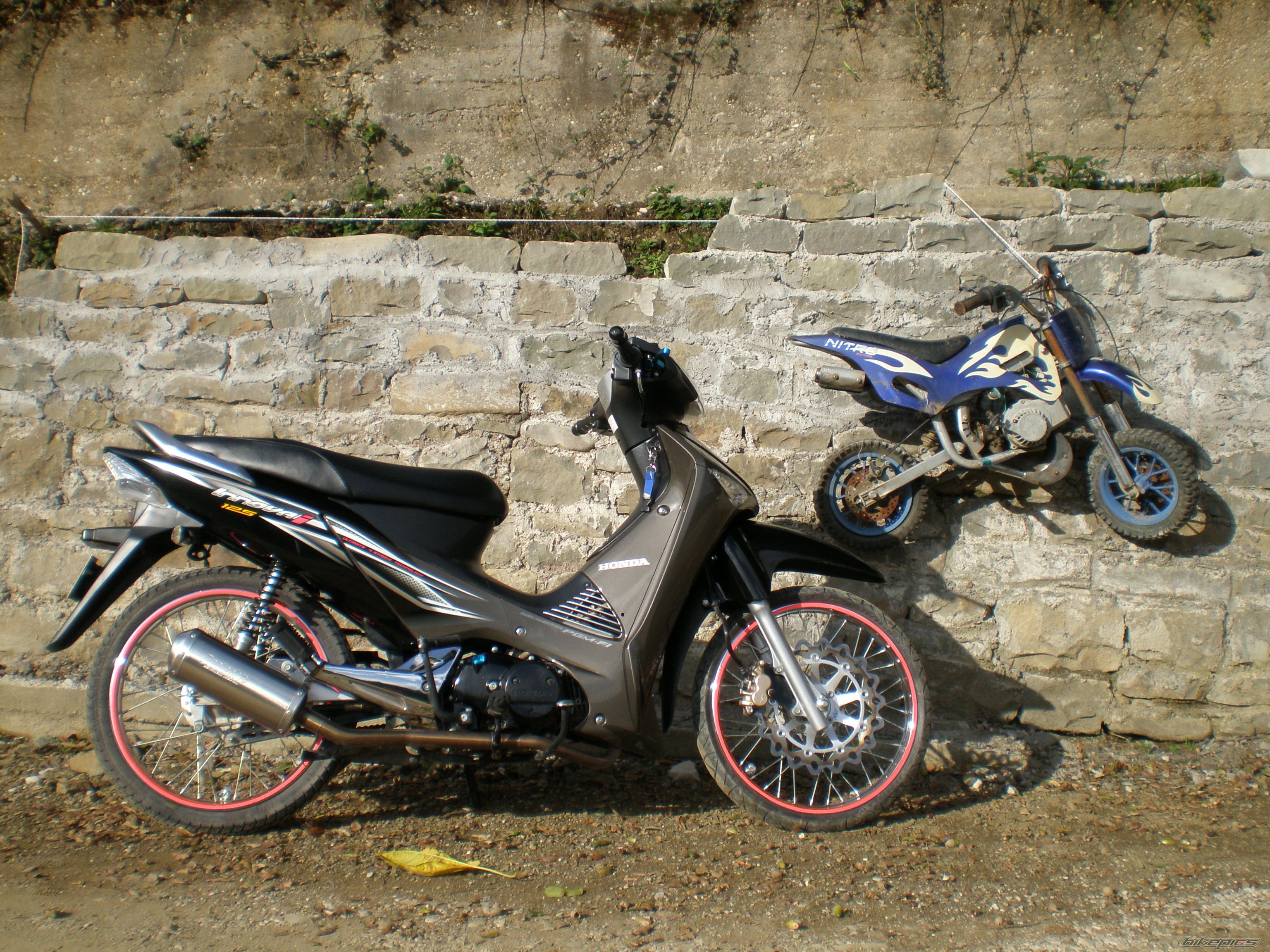 Bike Photo 2102474