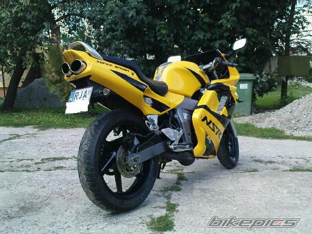 Photo 2103190