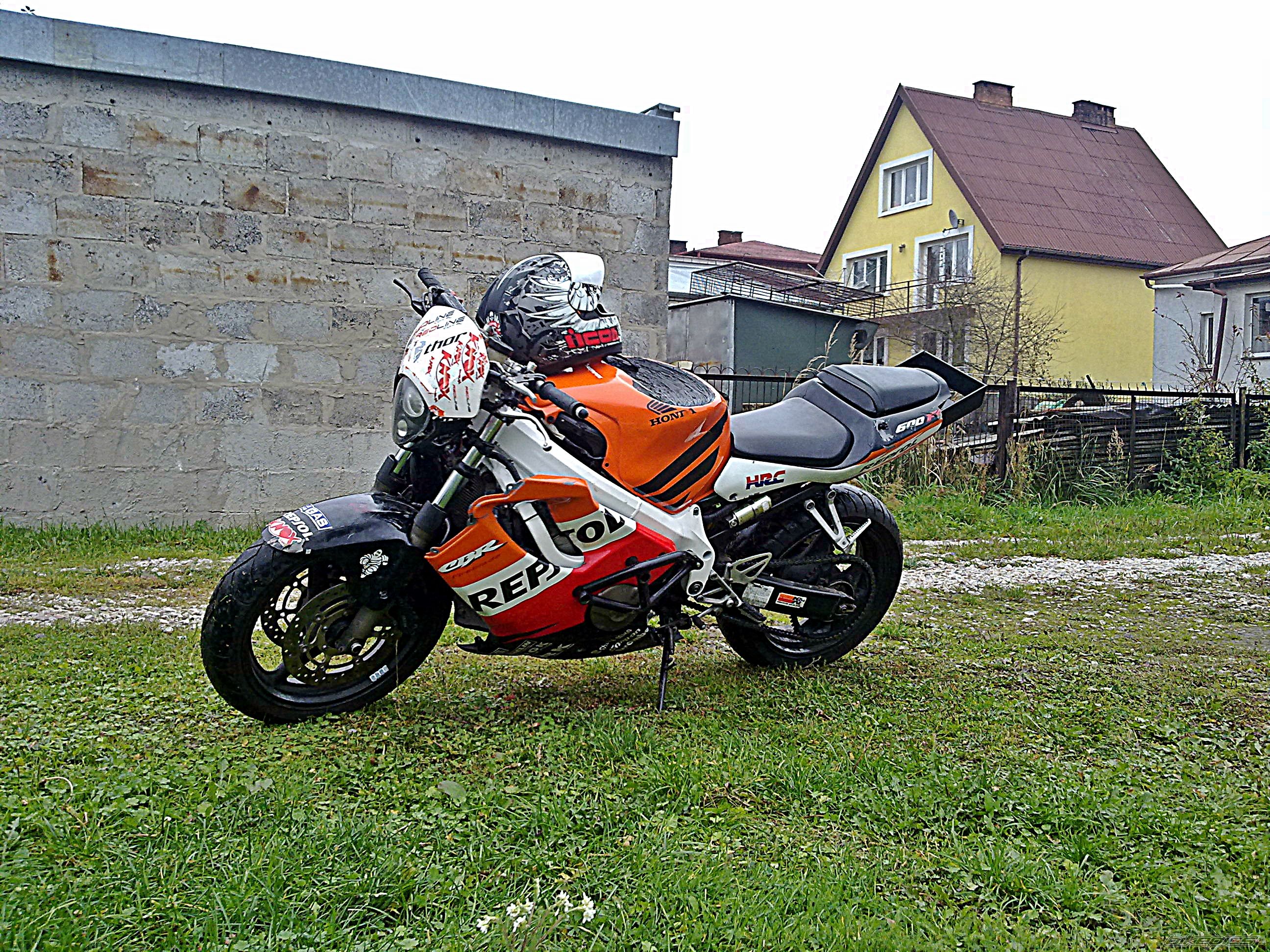 Photo 2103843
