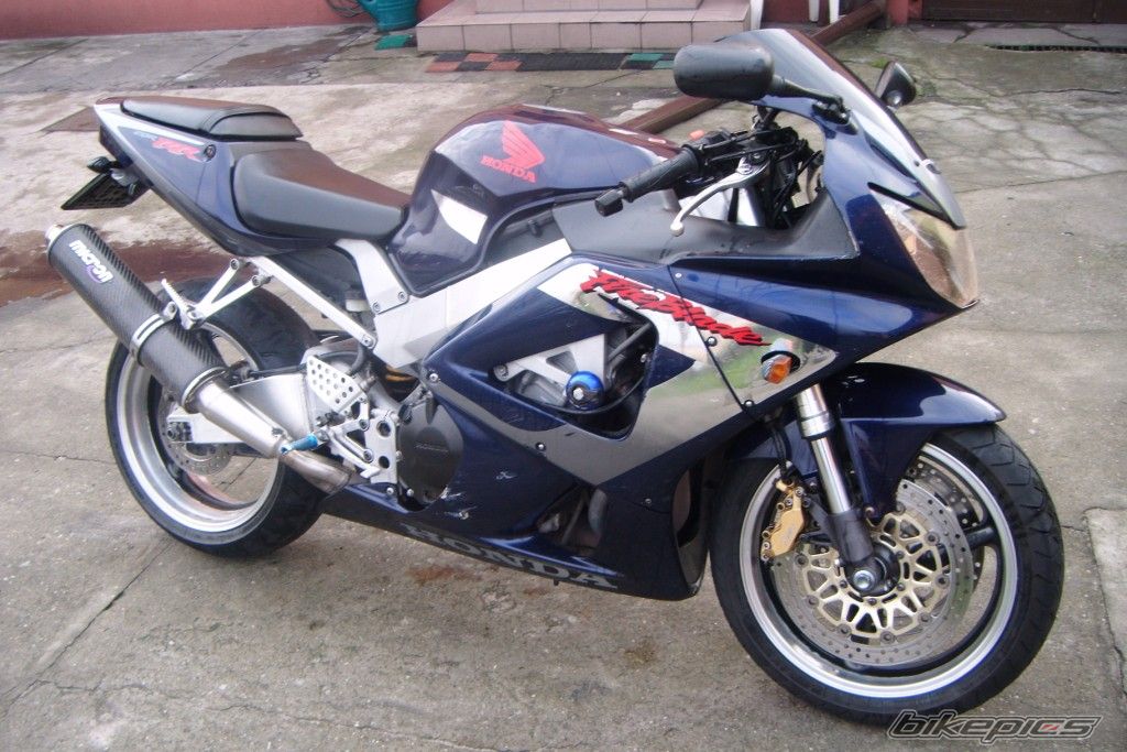 Photo 2103876
