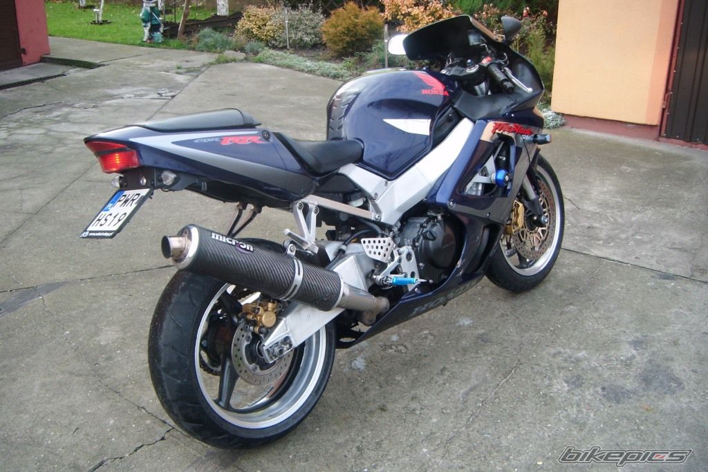 Photo 2103878
