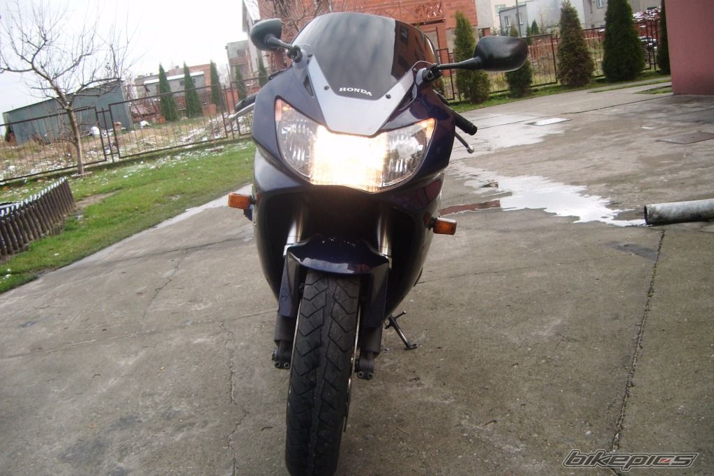 Photo 2103880