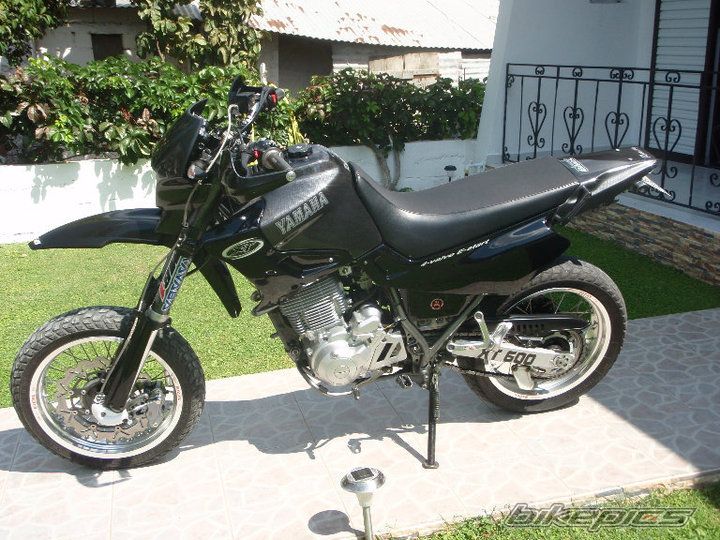 Photo 2103893