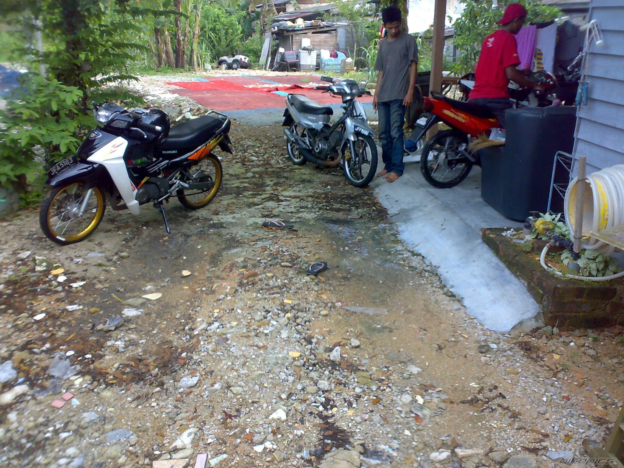 Photo 2104209