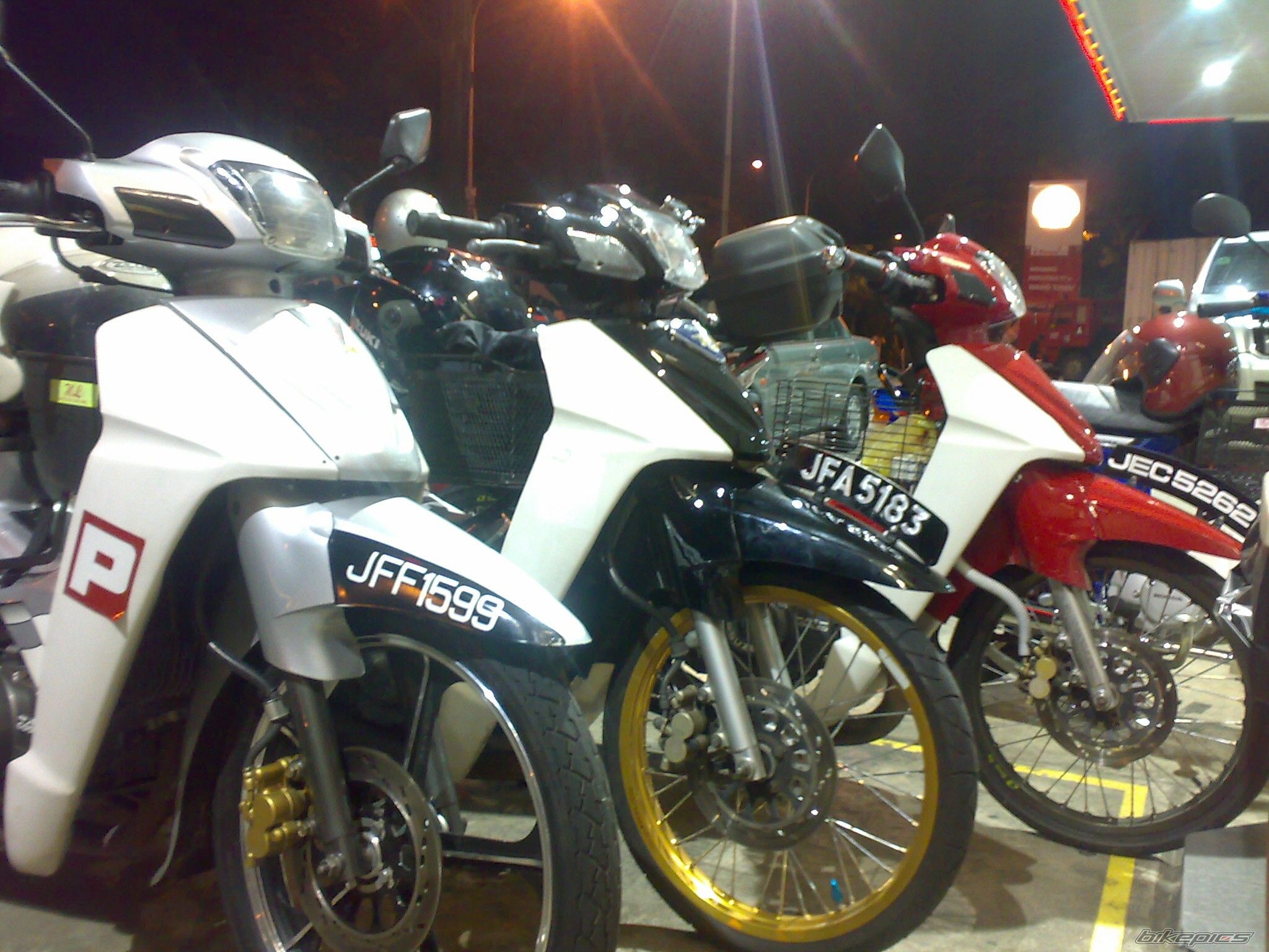 Photo 2104213