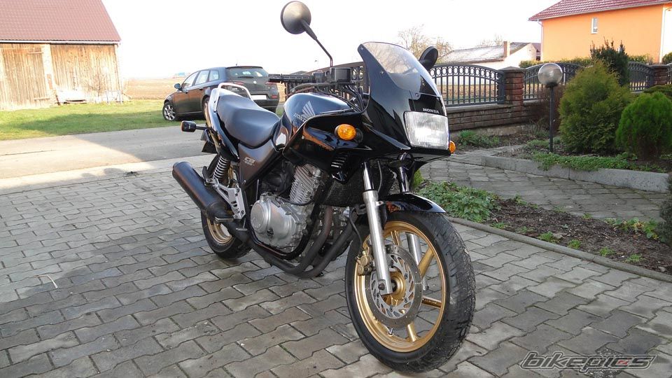 Photo 2104327