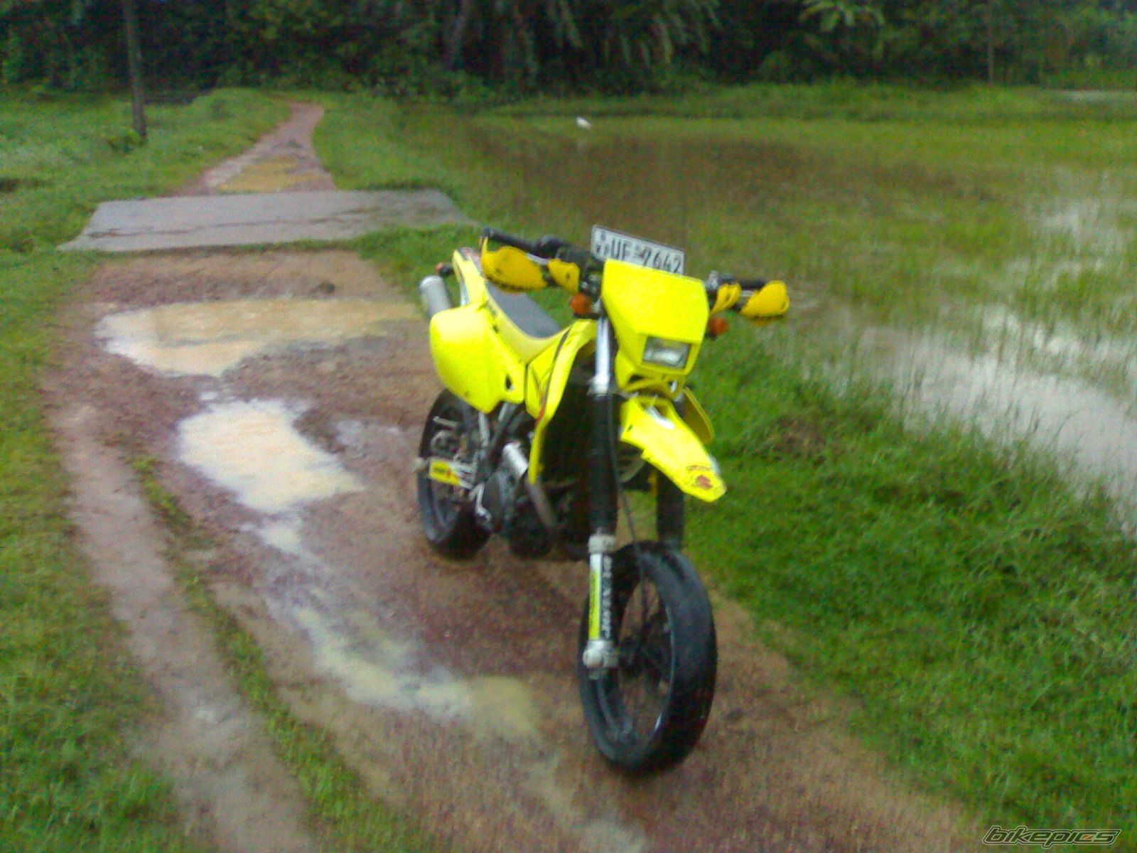 Photo 2104405