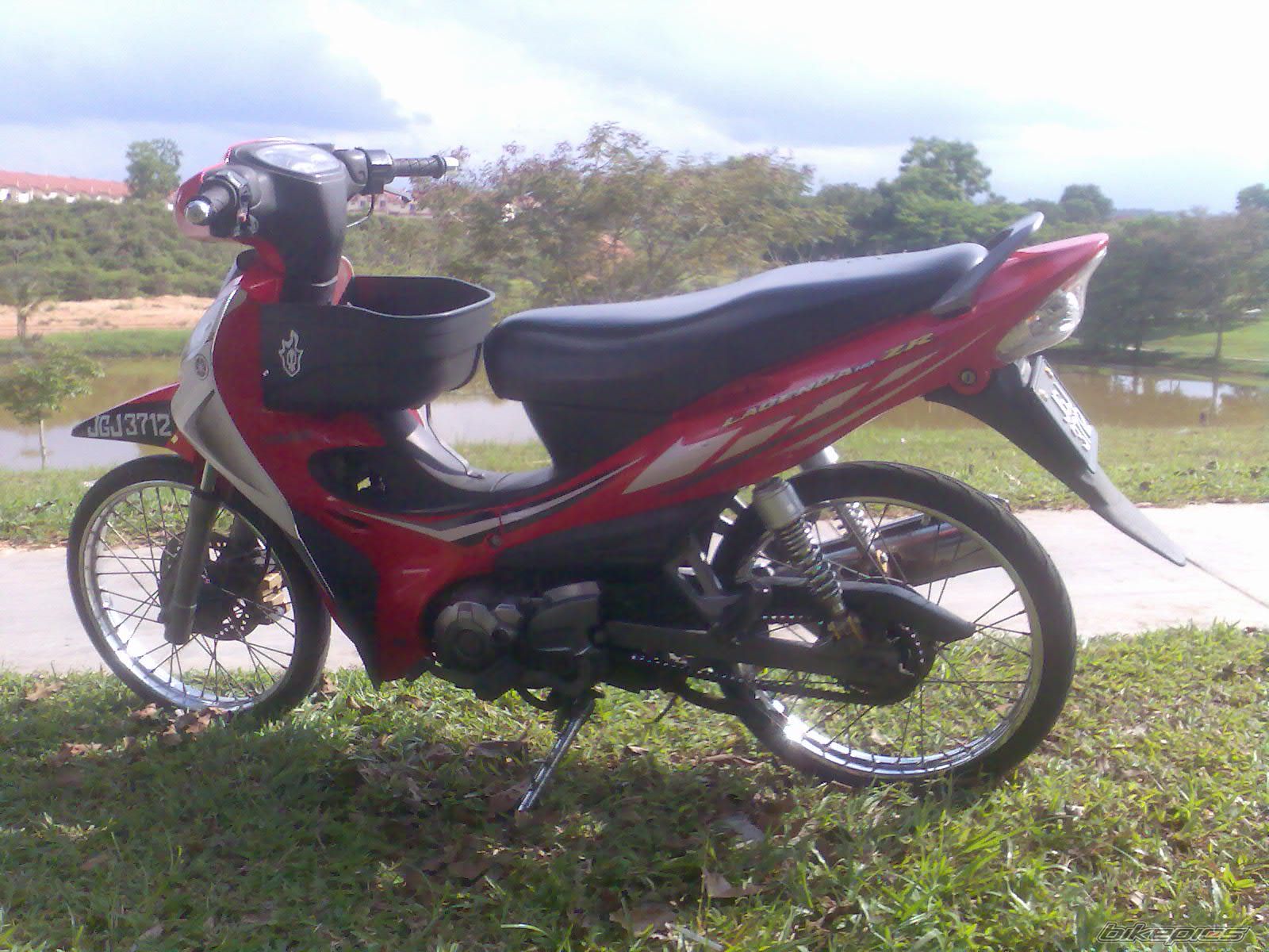 Photo 2104751