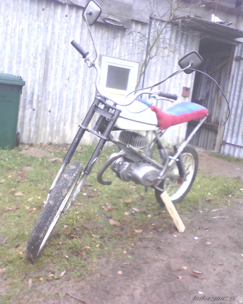 Photo 2104844