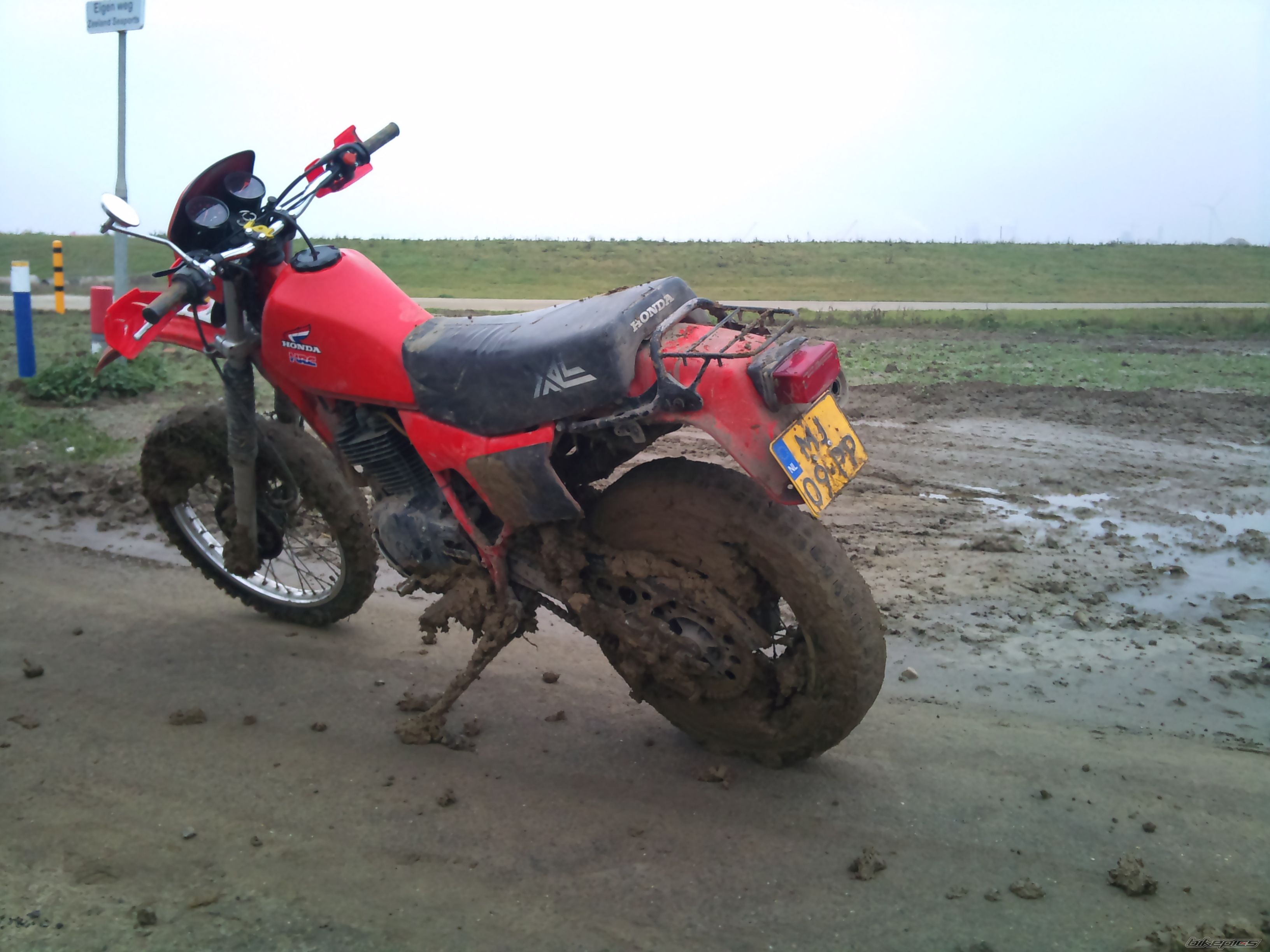 Photo 2104875