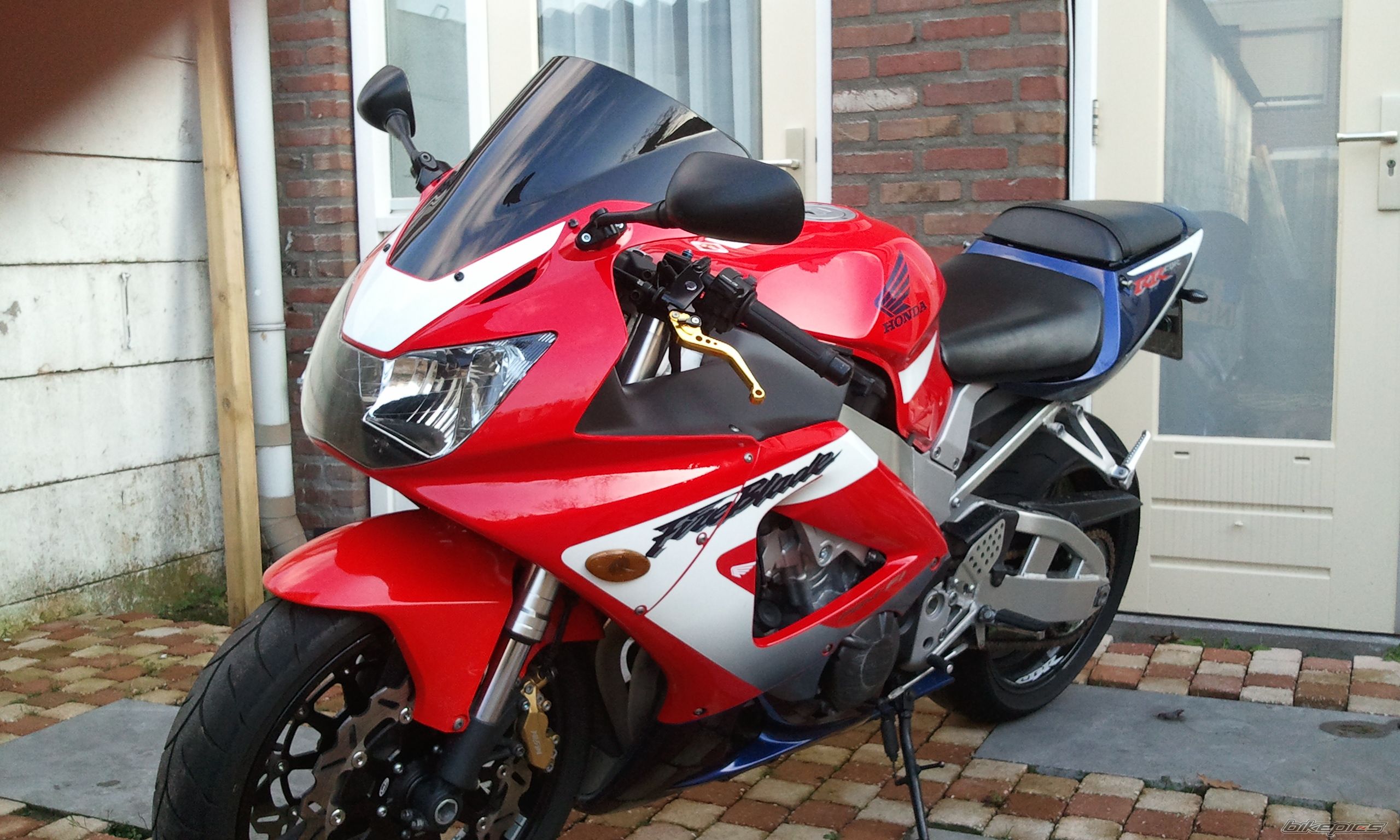 Photo 2105929