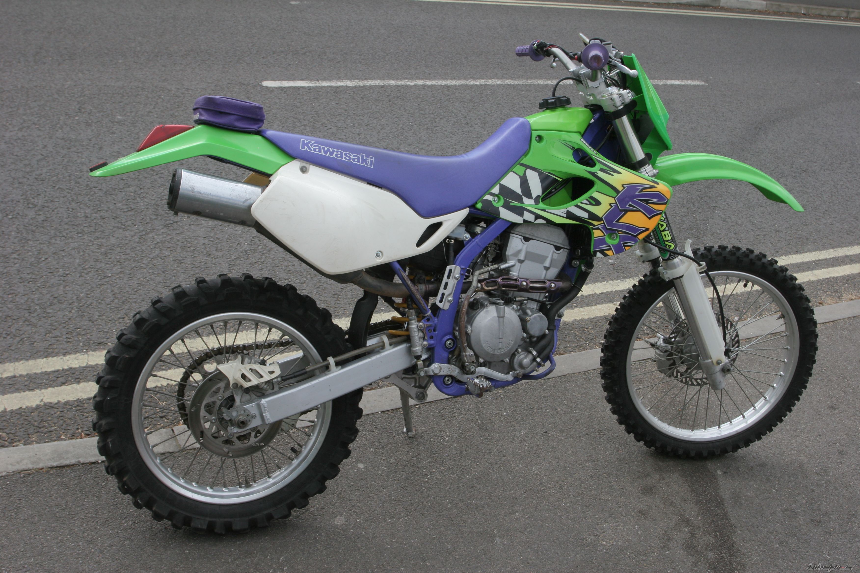 Photo 2105986