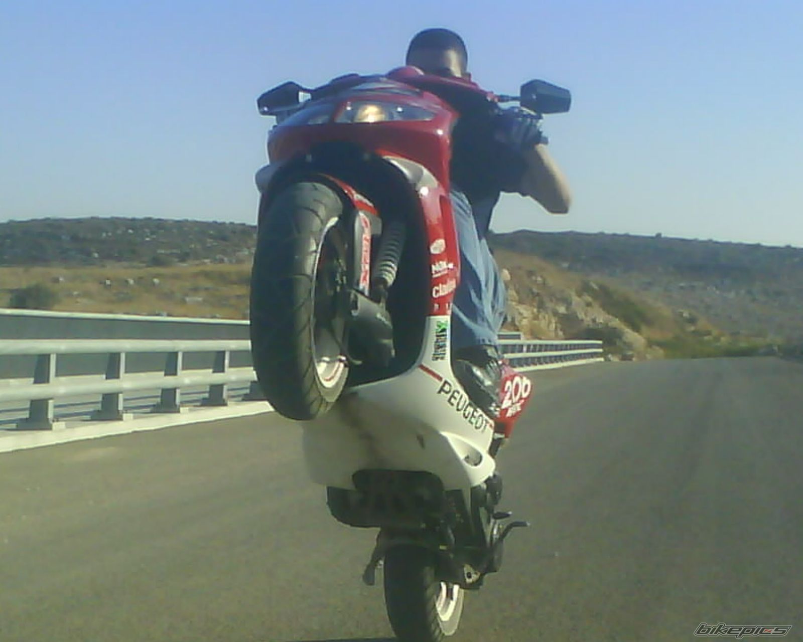 Photo 2106034