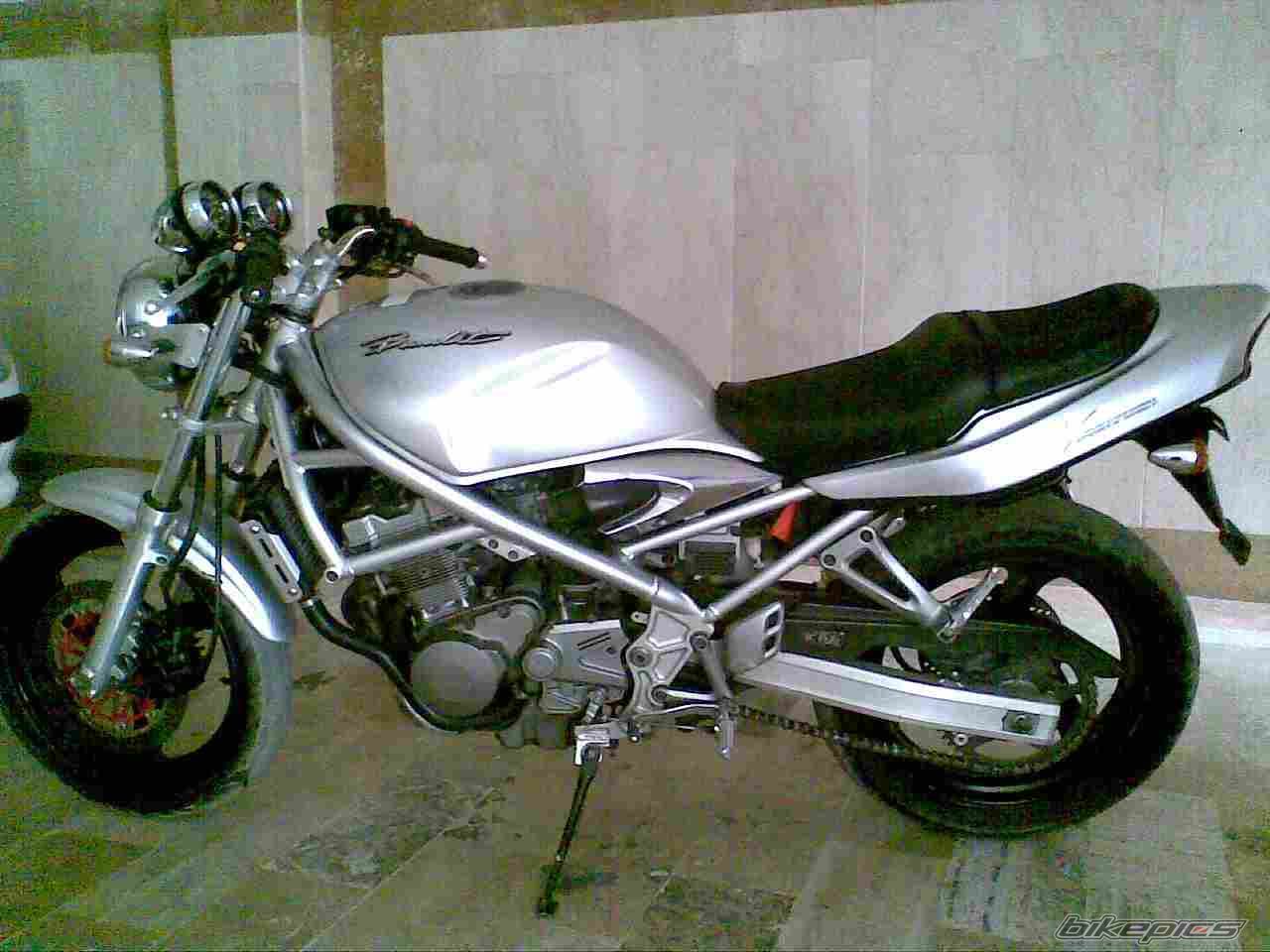 Photo 2107052
