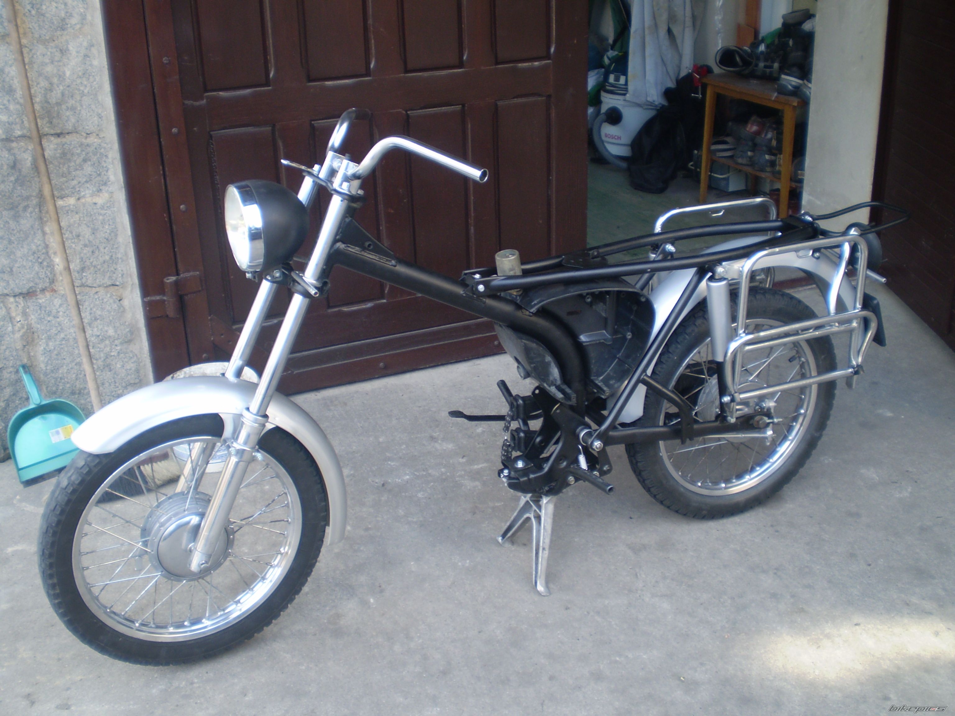 Photo 2107289