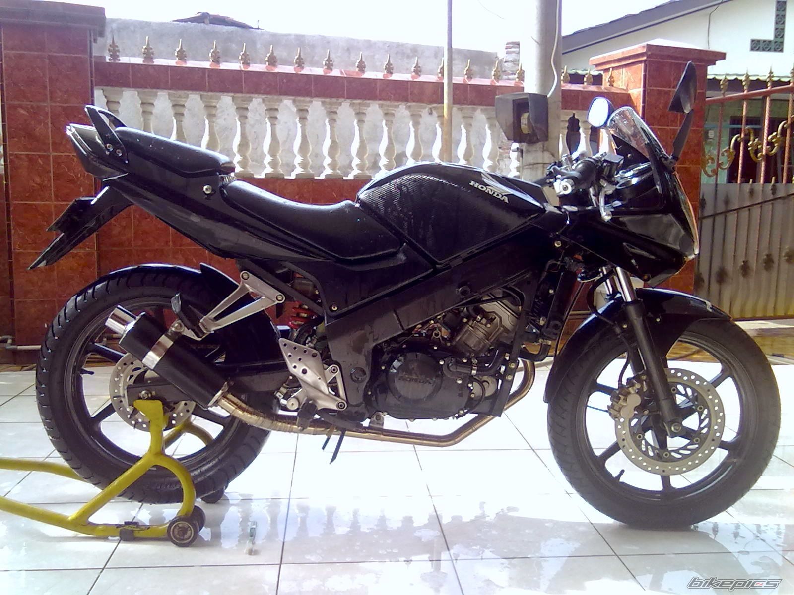 Photo 2107639