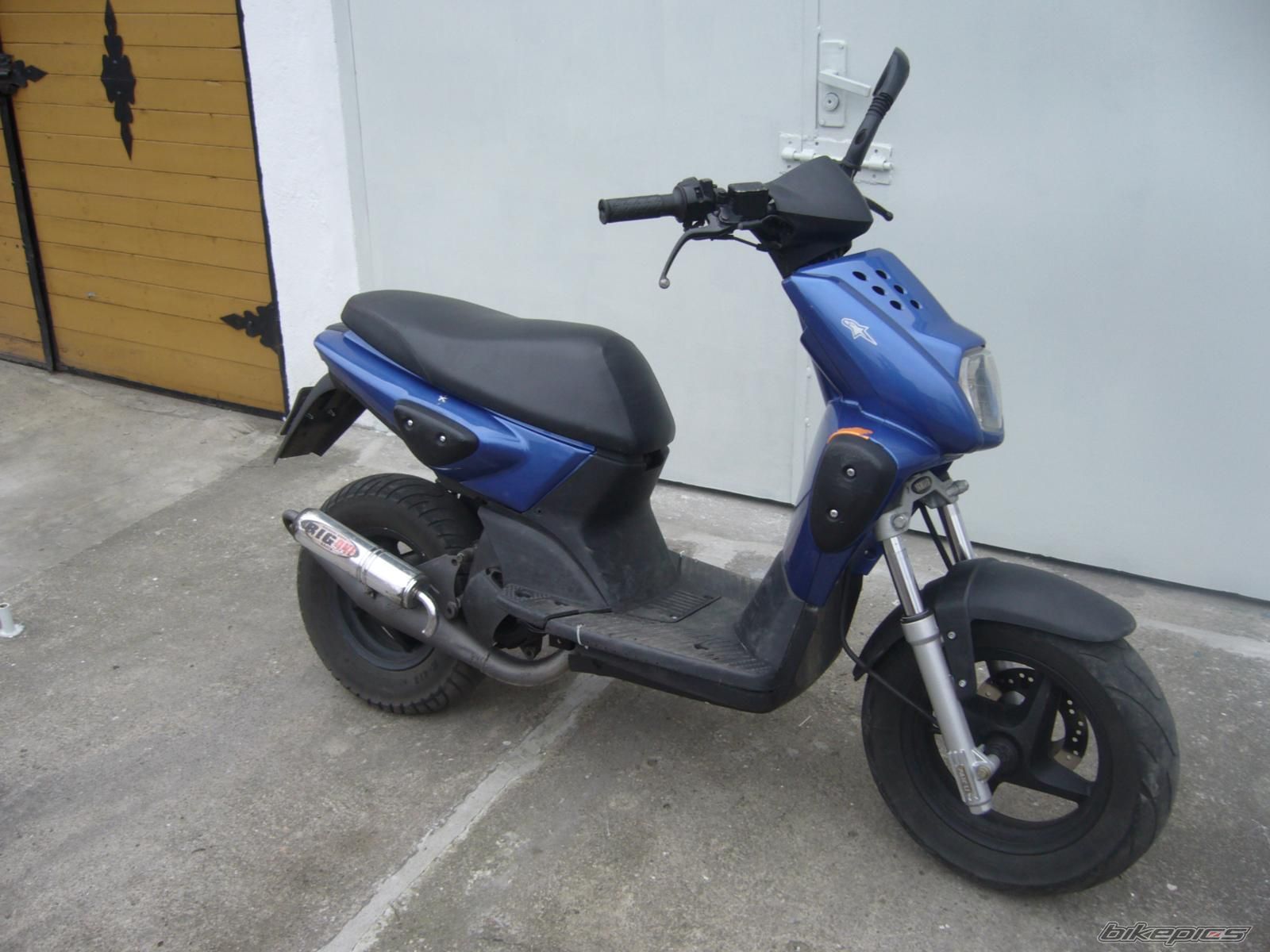 Photo 2107810