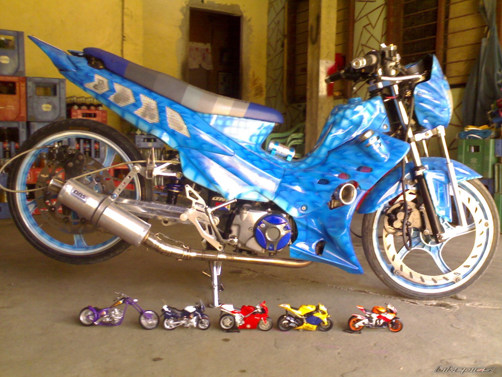 Photo 2108873