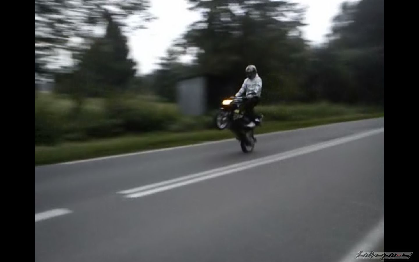 Photo 2108943
