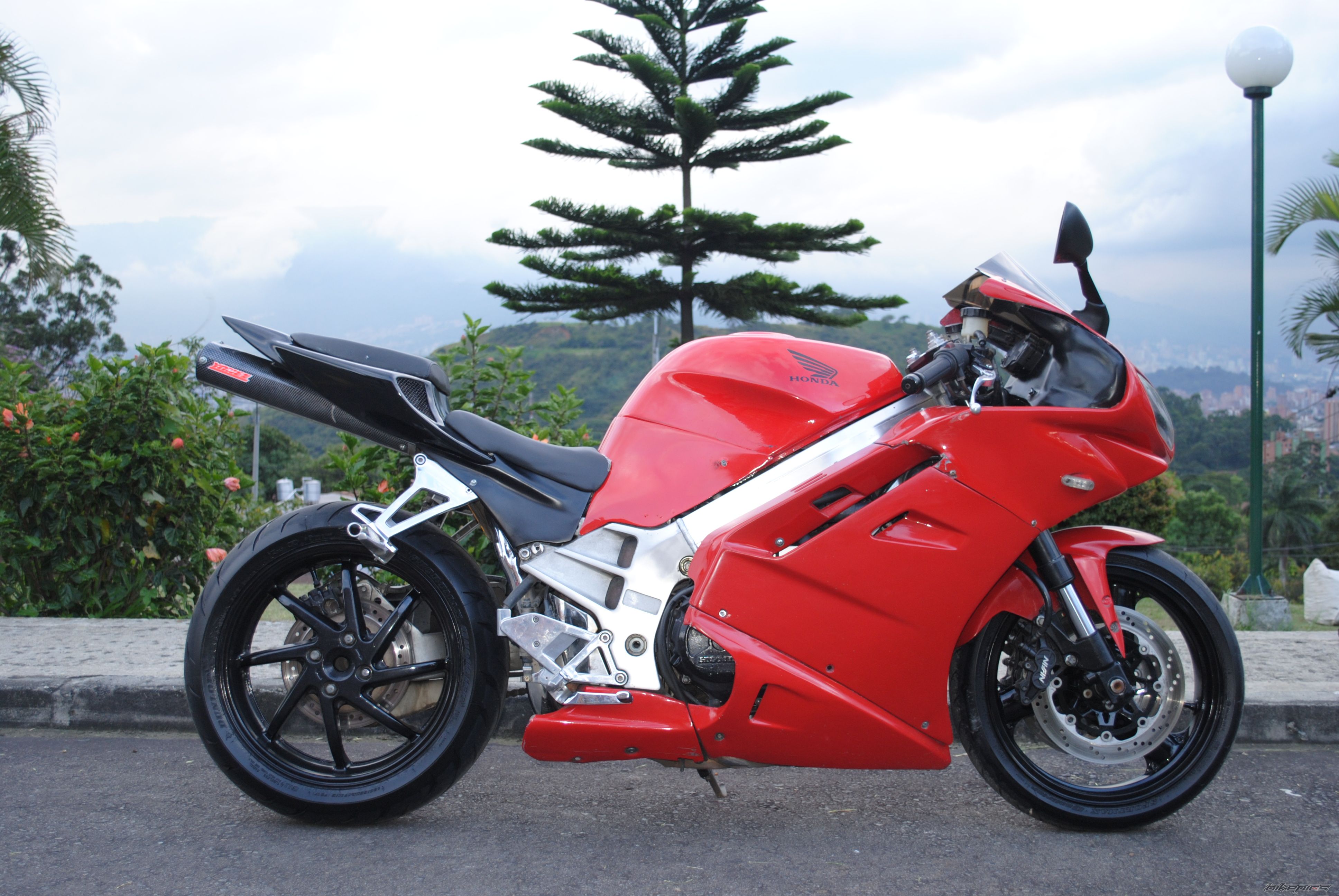 Bike Photo 2109244