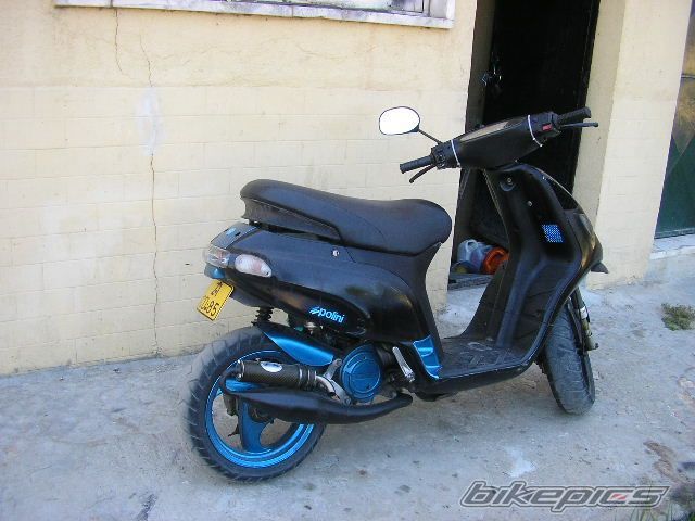 Photo 2109432