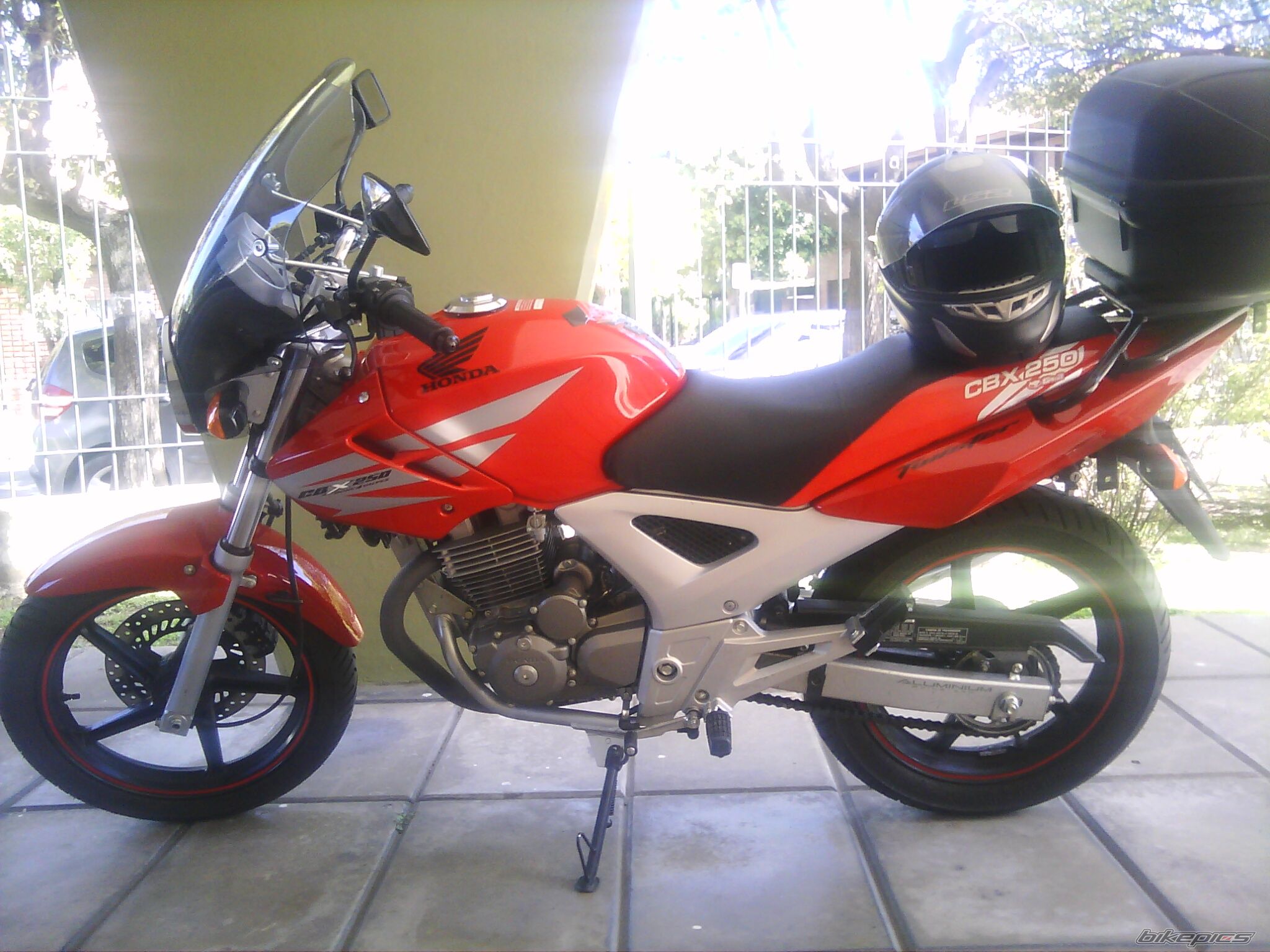Photo 2109478