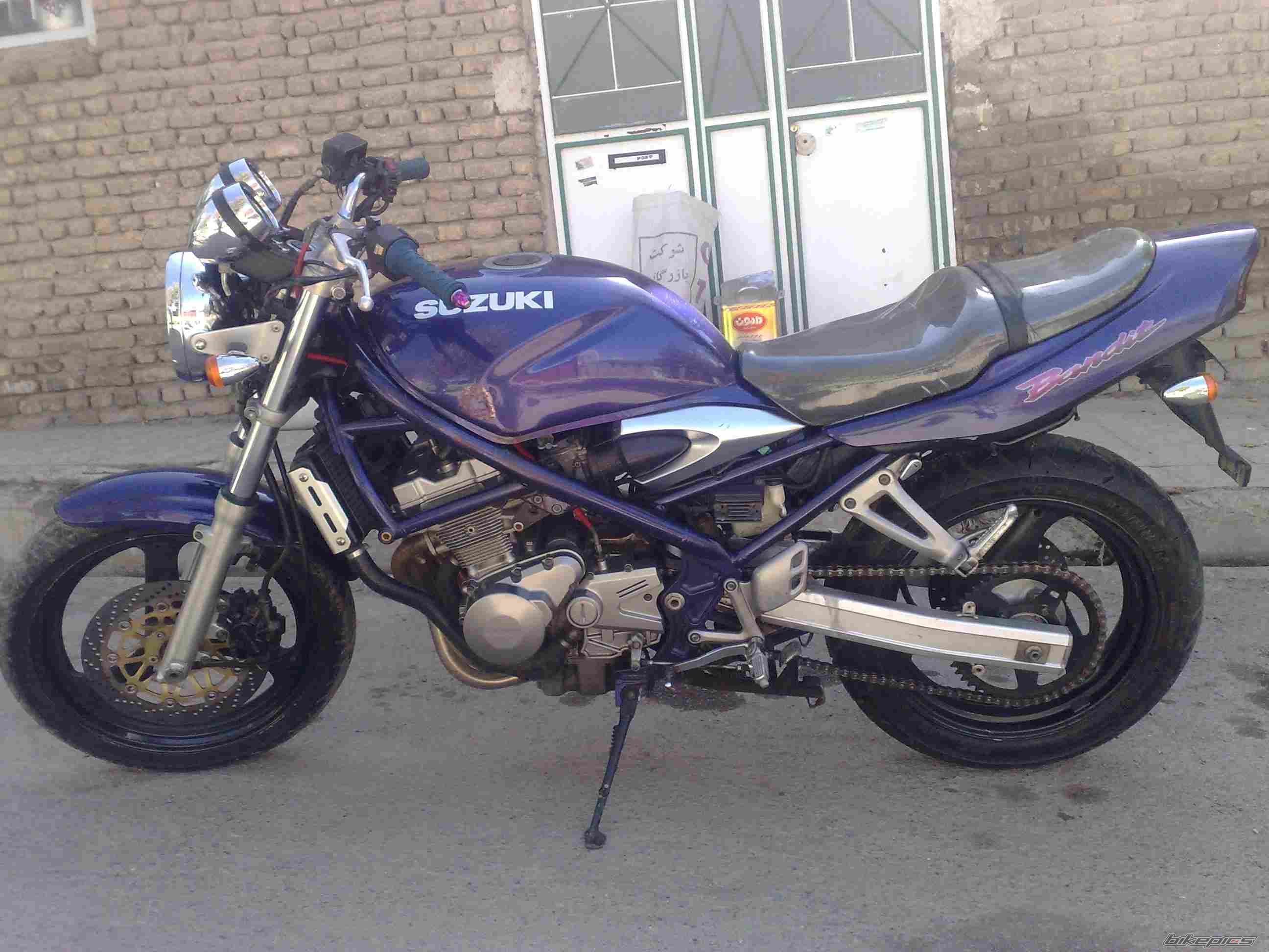 Photo 2109560