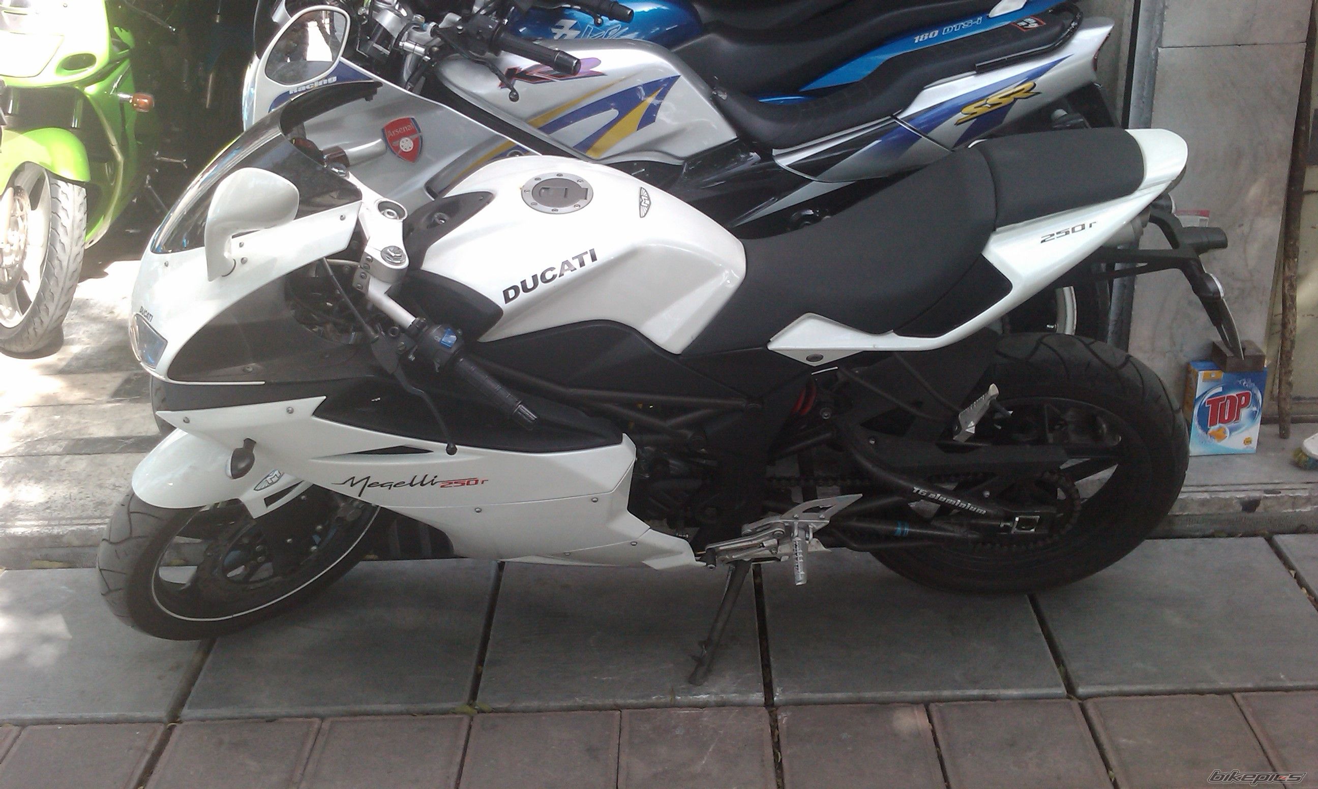 Bike Photo 2109977