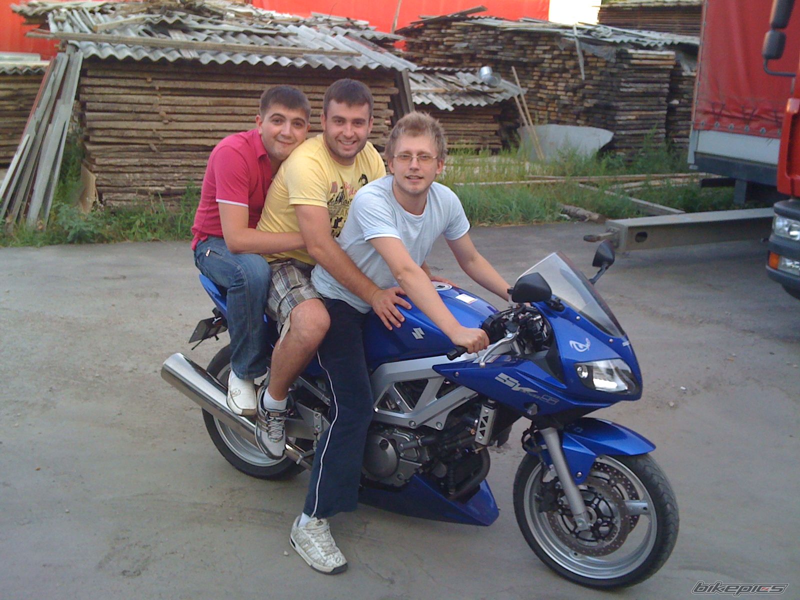 Photo 2109984