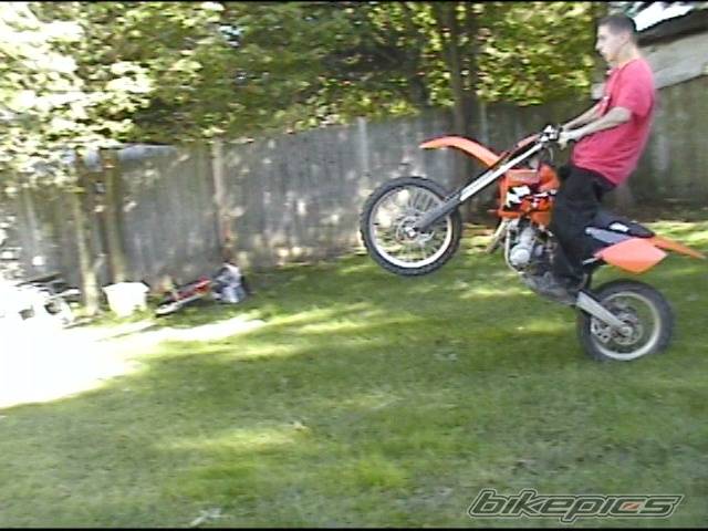 Photo 211028