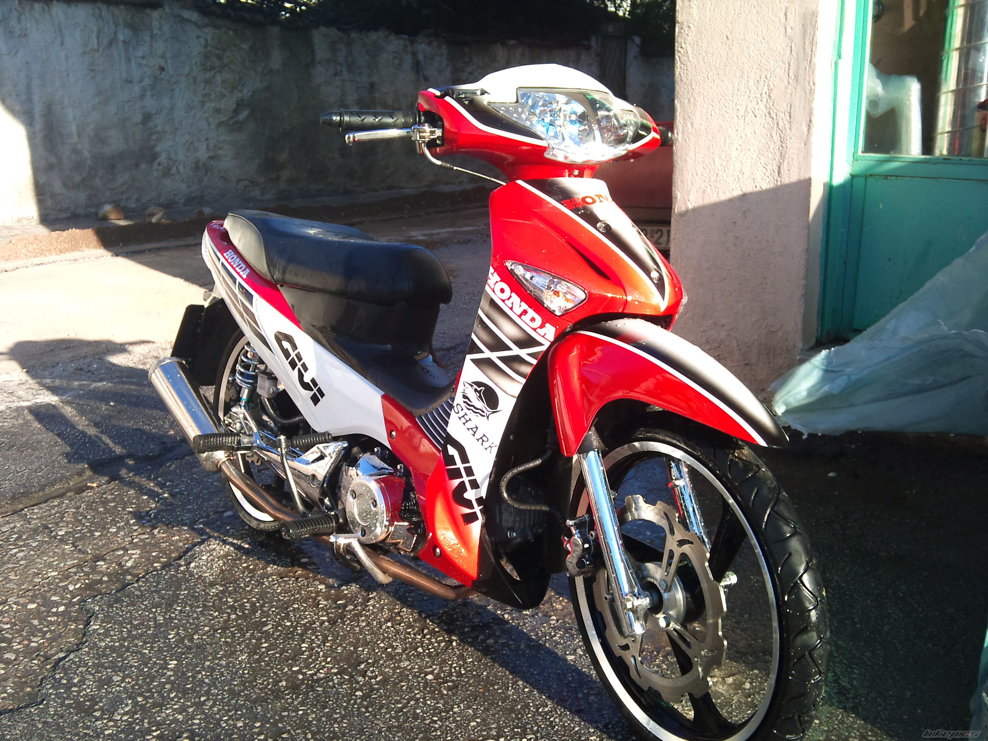 Bike Photo 2110872