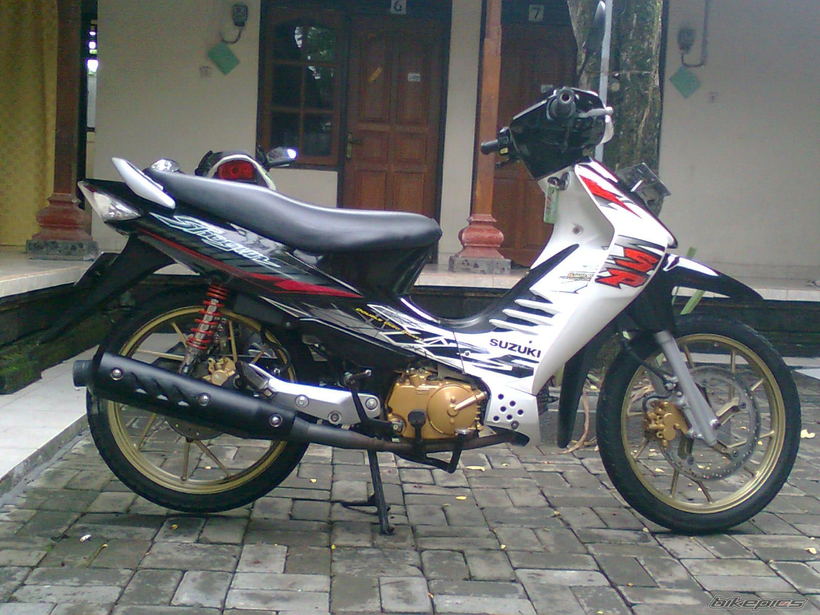 Photo 2111045
