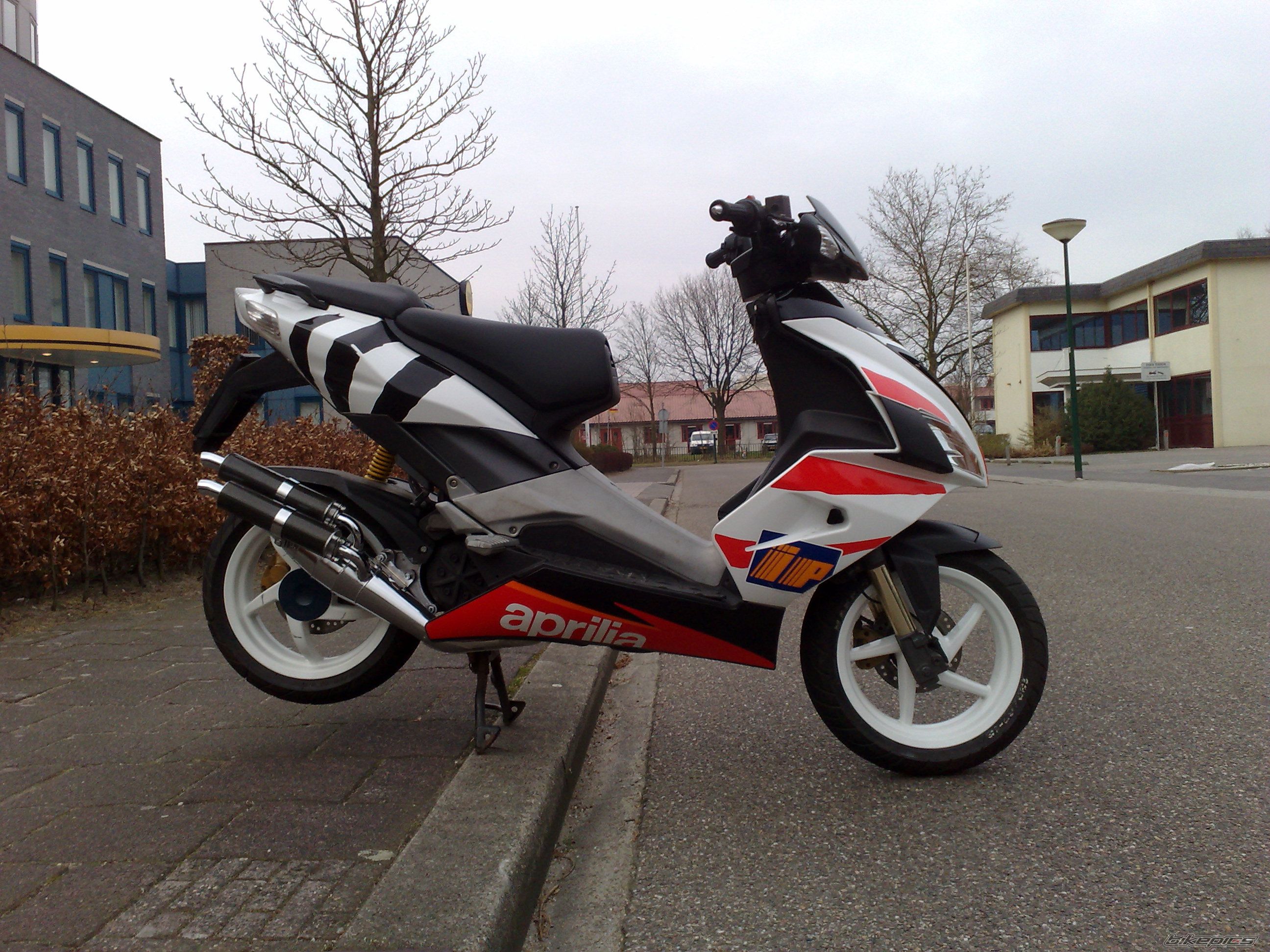 Photo 2112035