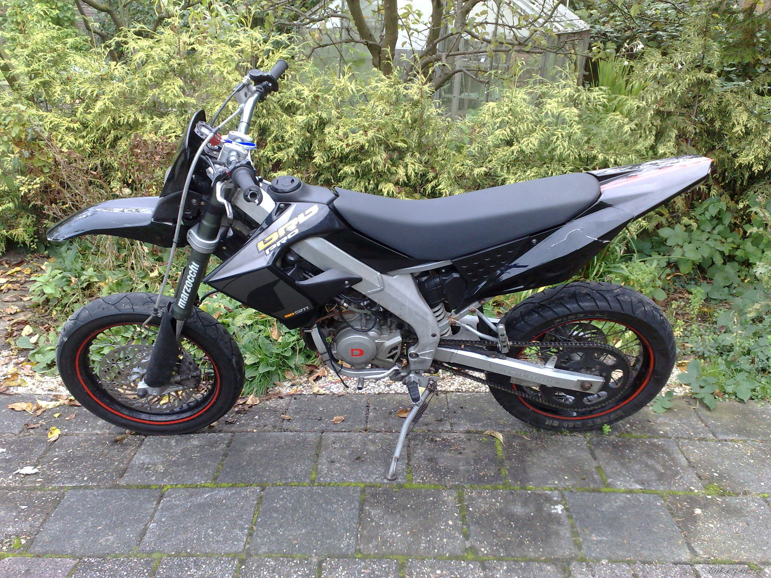 Photo 2112066