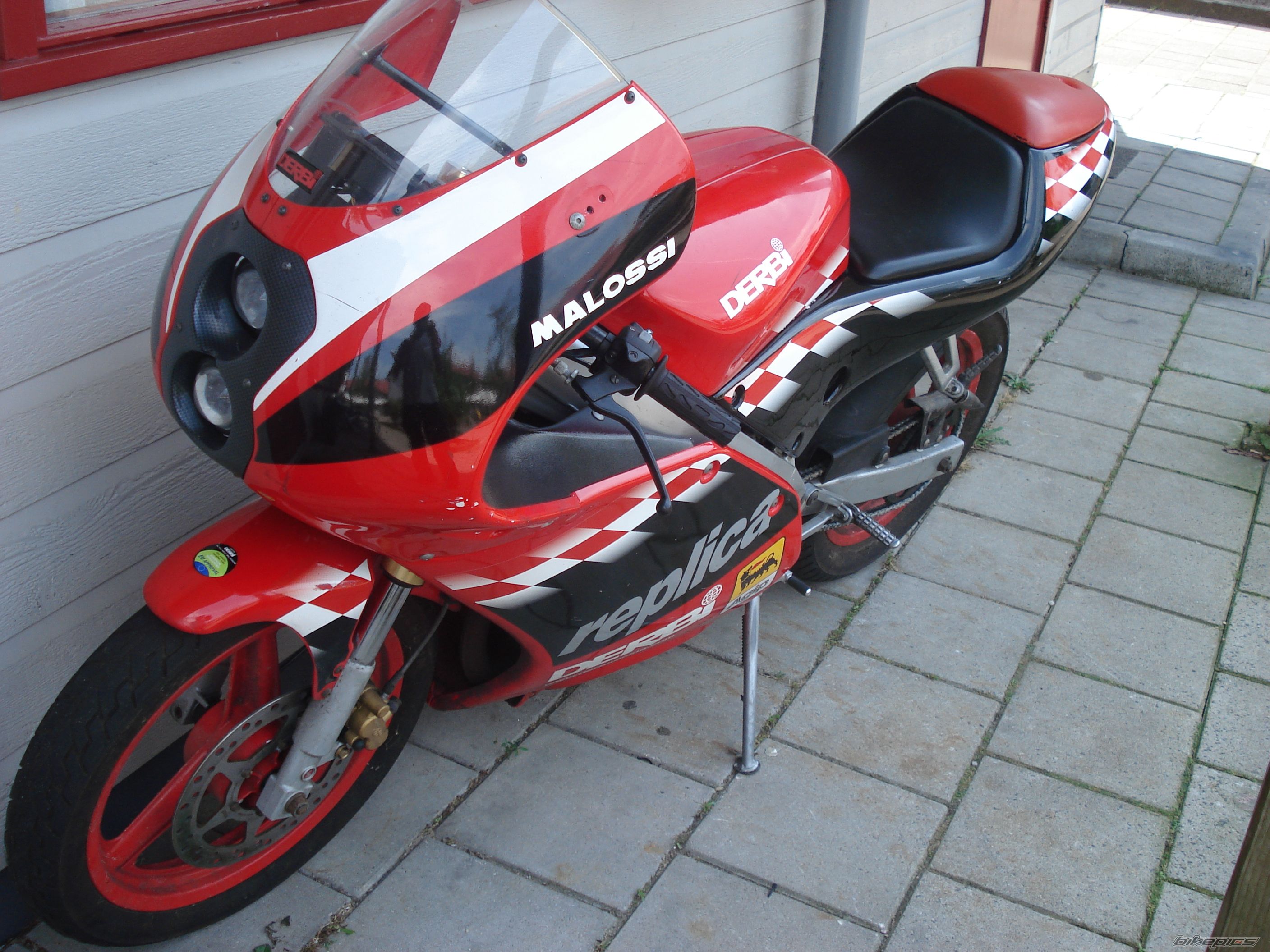 Photo 2112086