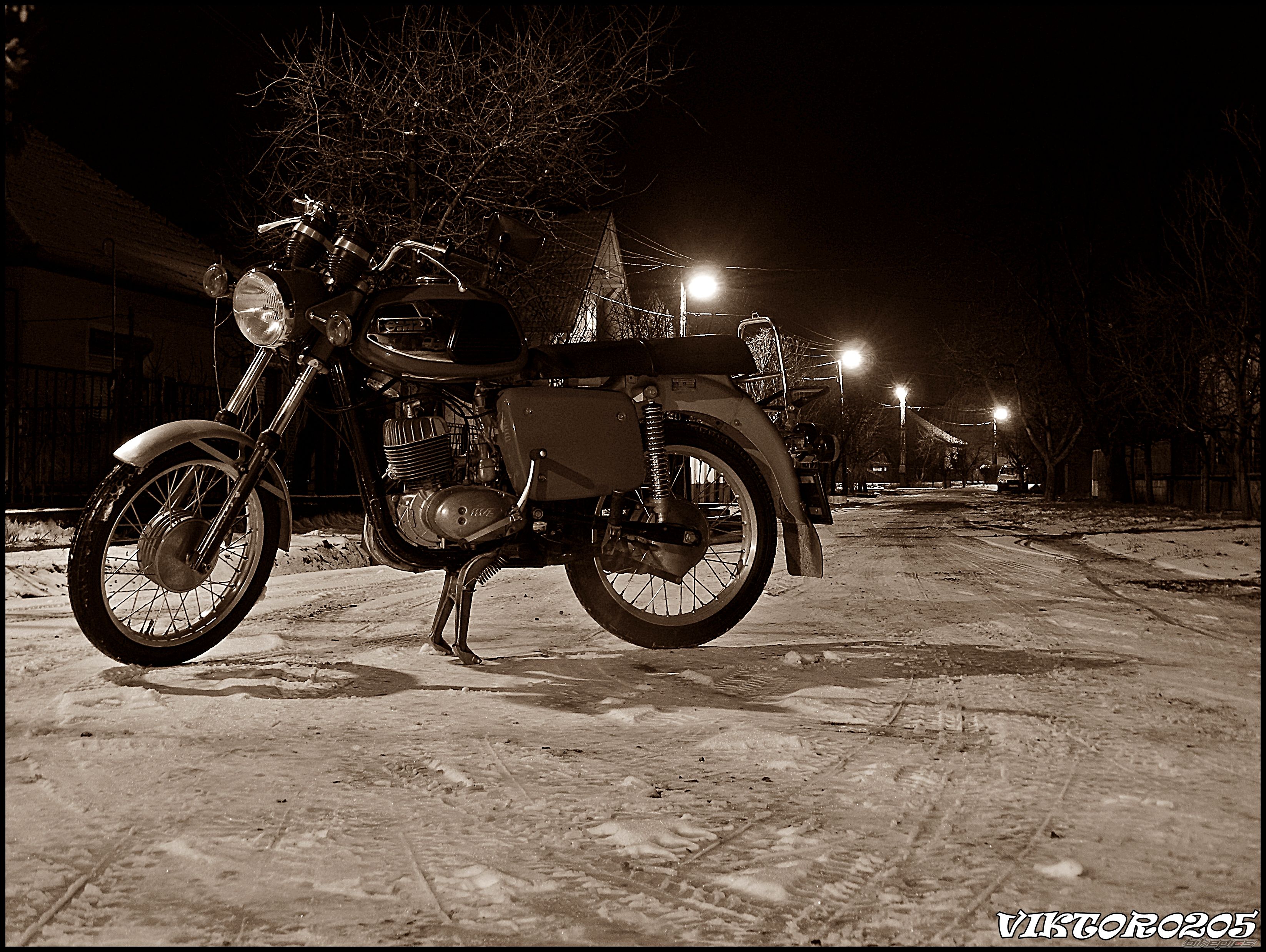 Photo 2112579