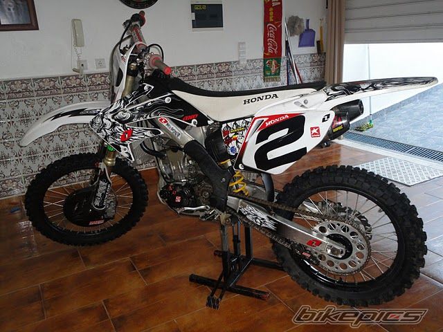 Photo 2114576
