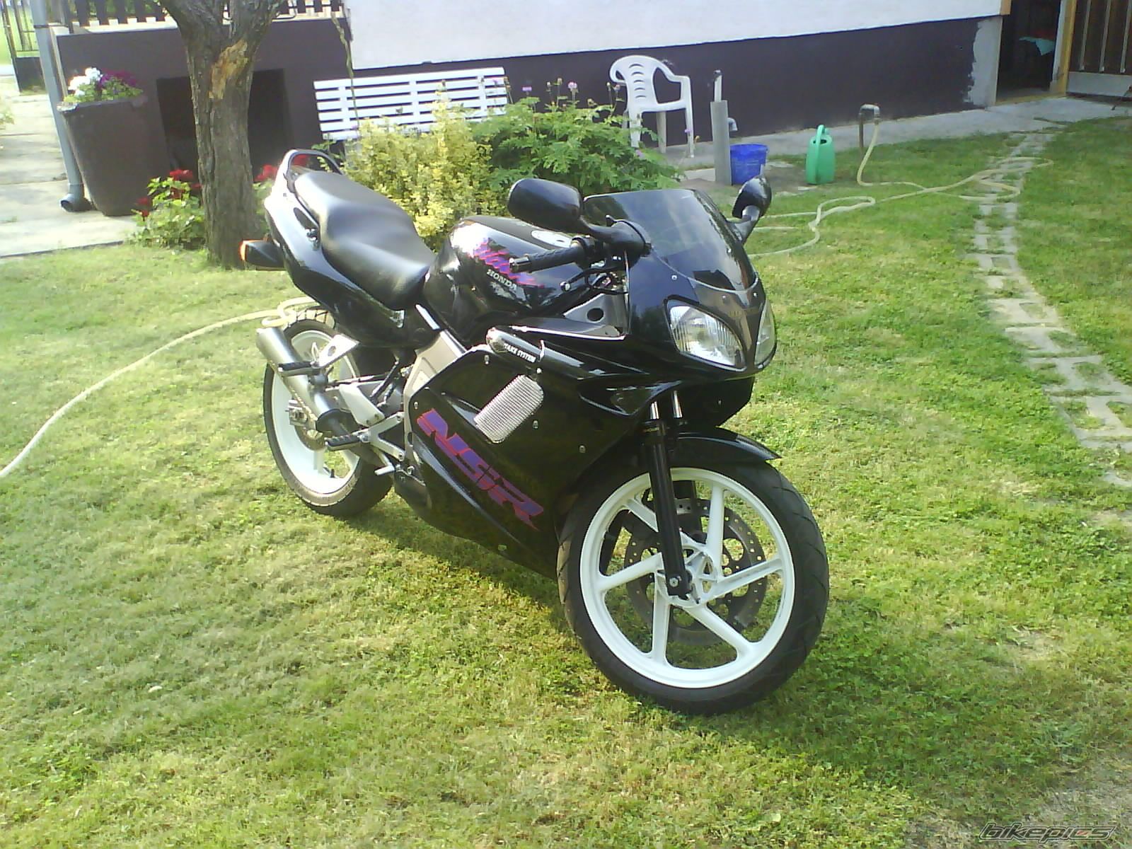 Photo 2115325