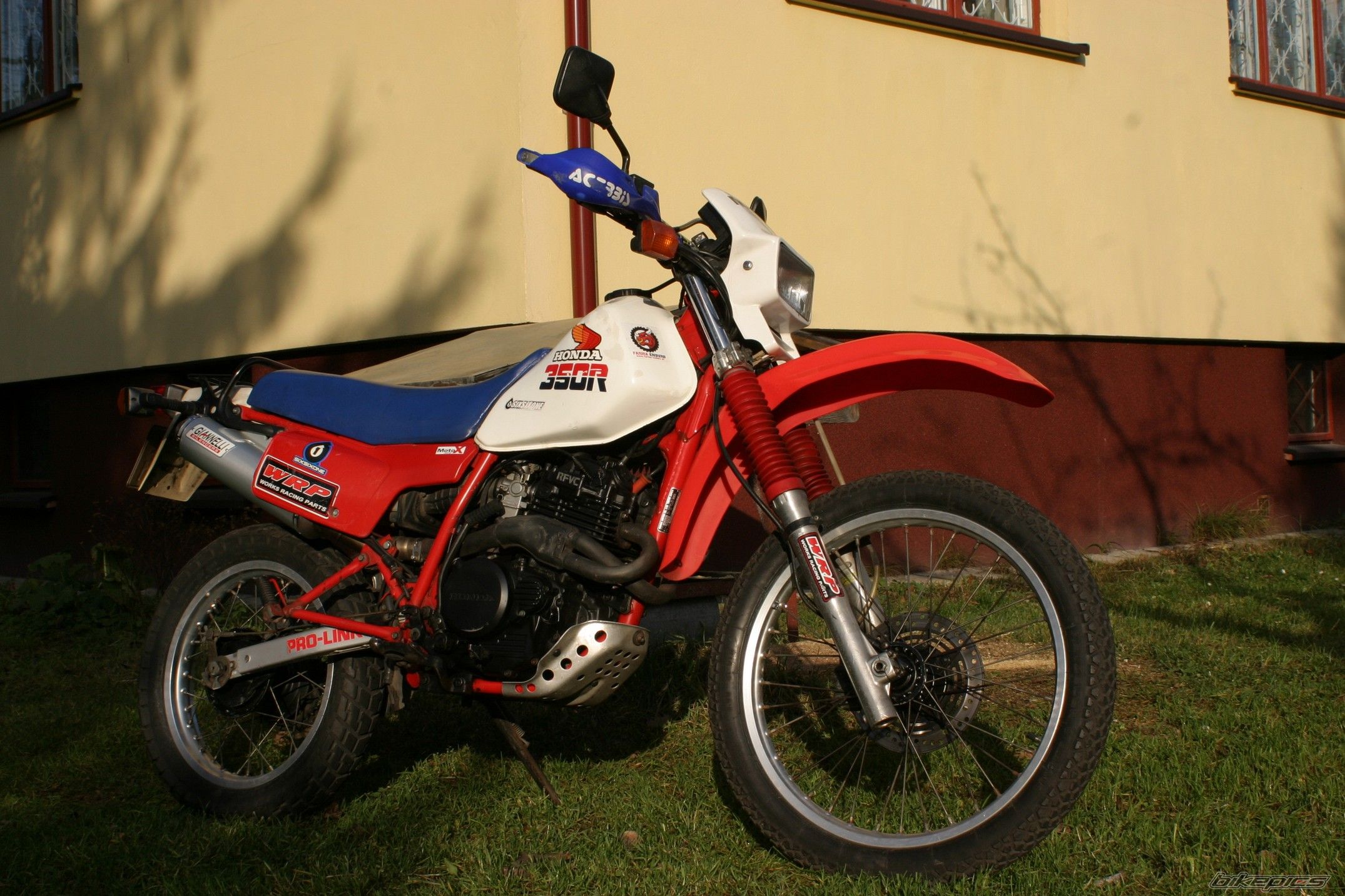 Photo 2115660