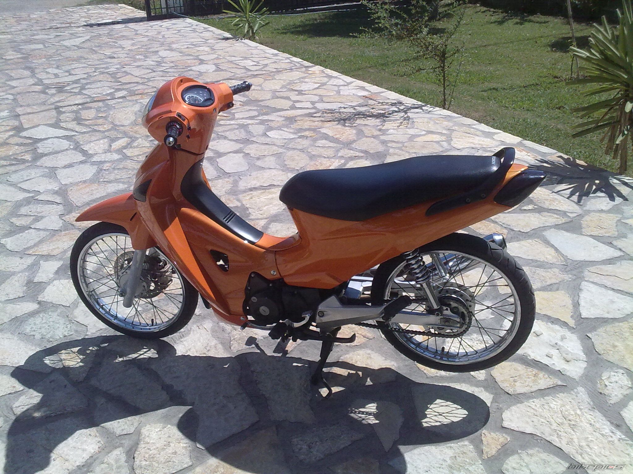 Photo 2115885