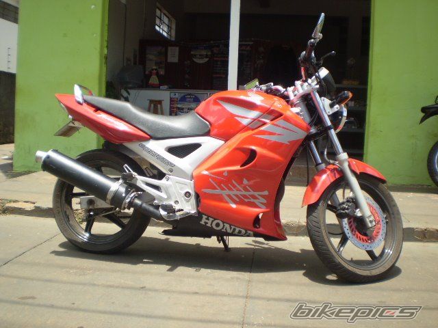 Photo 2117385