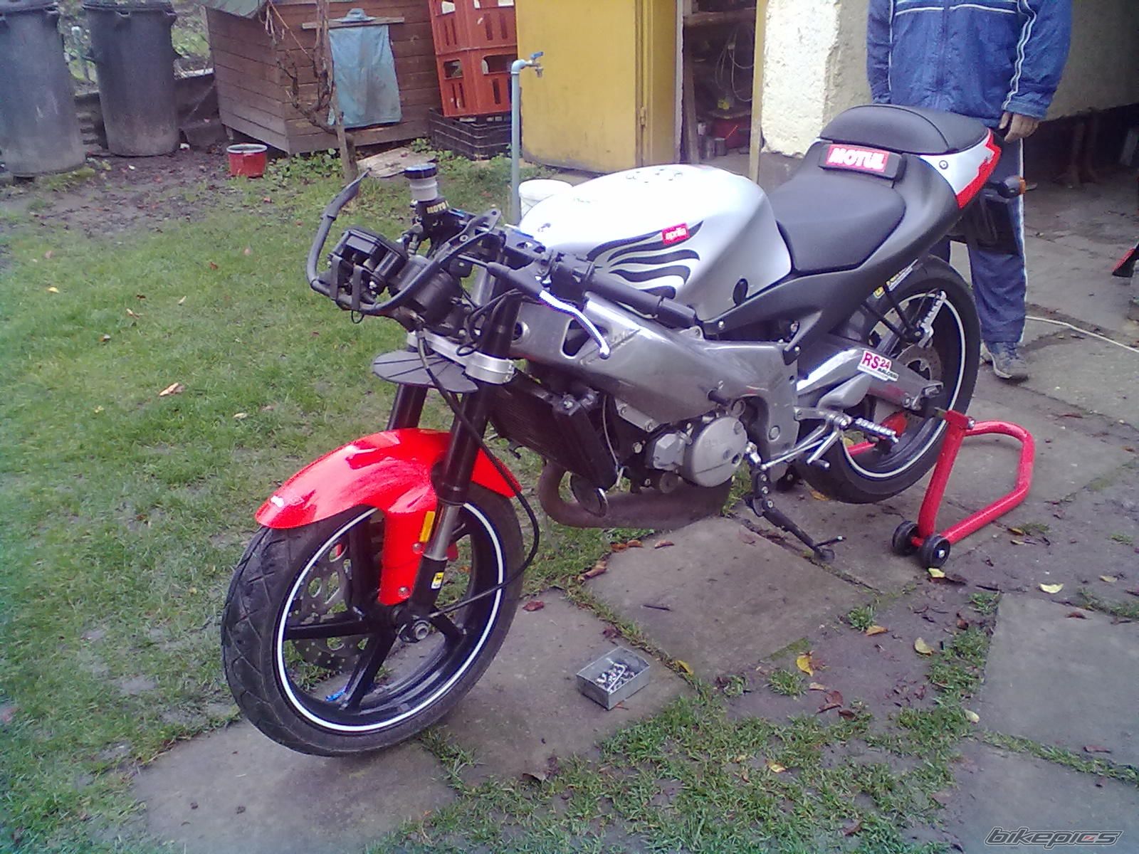 Photo 2119355