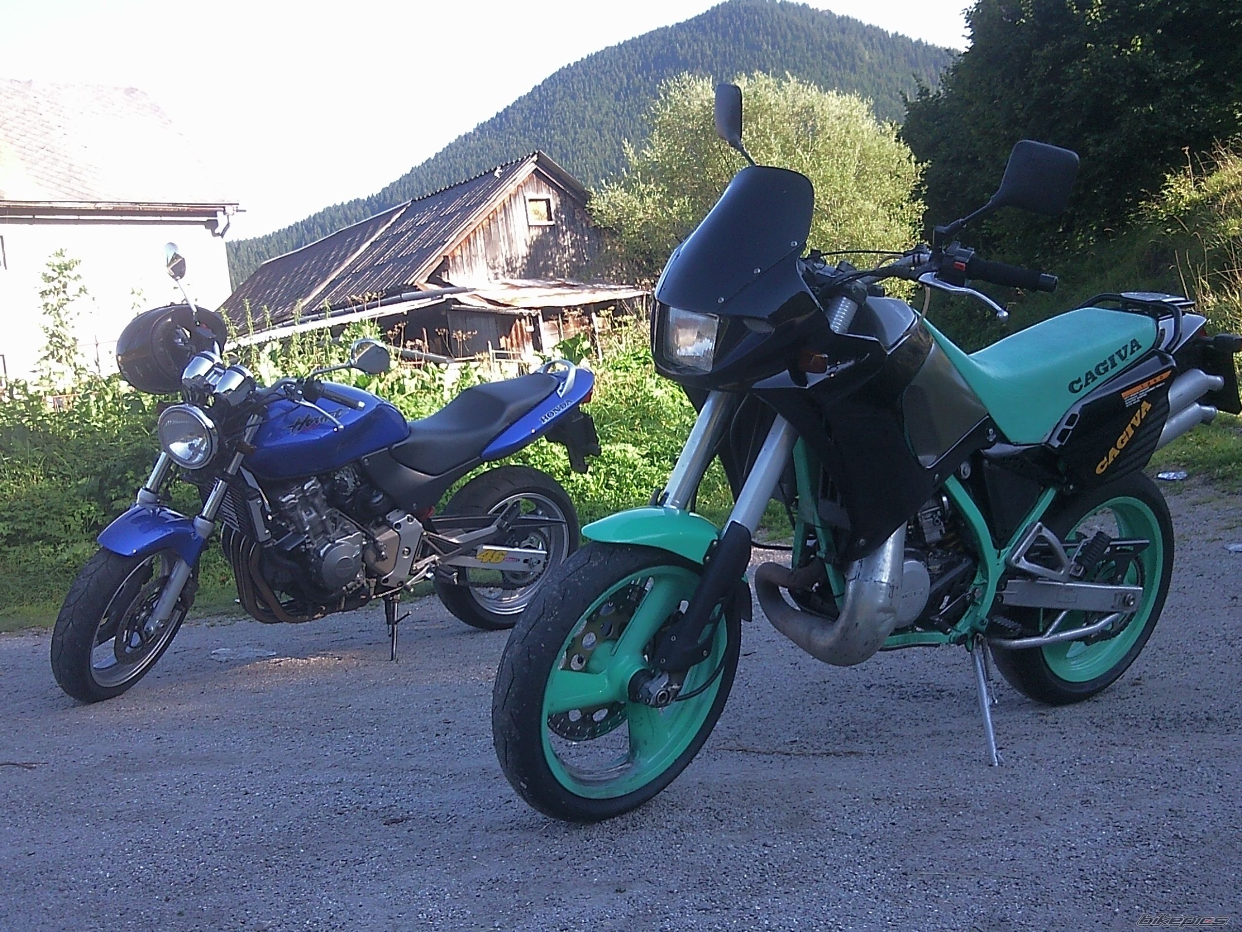Photo 2119608