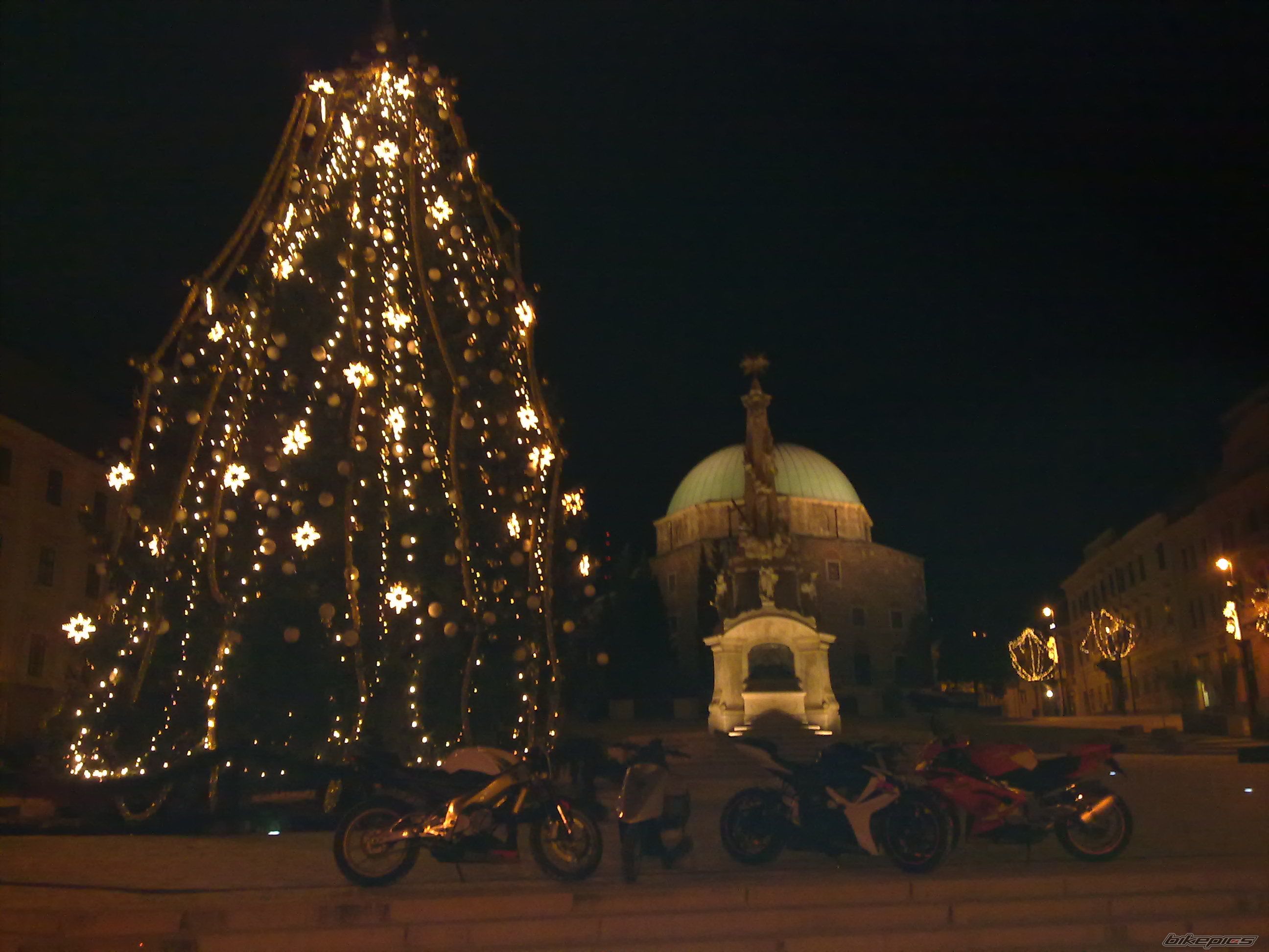 Photo 2120659