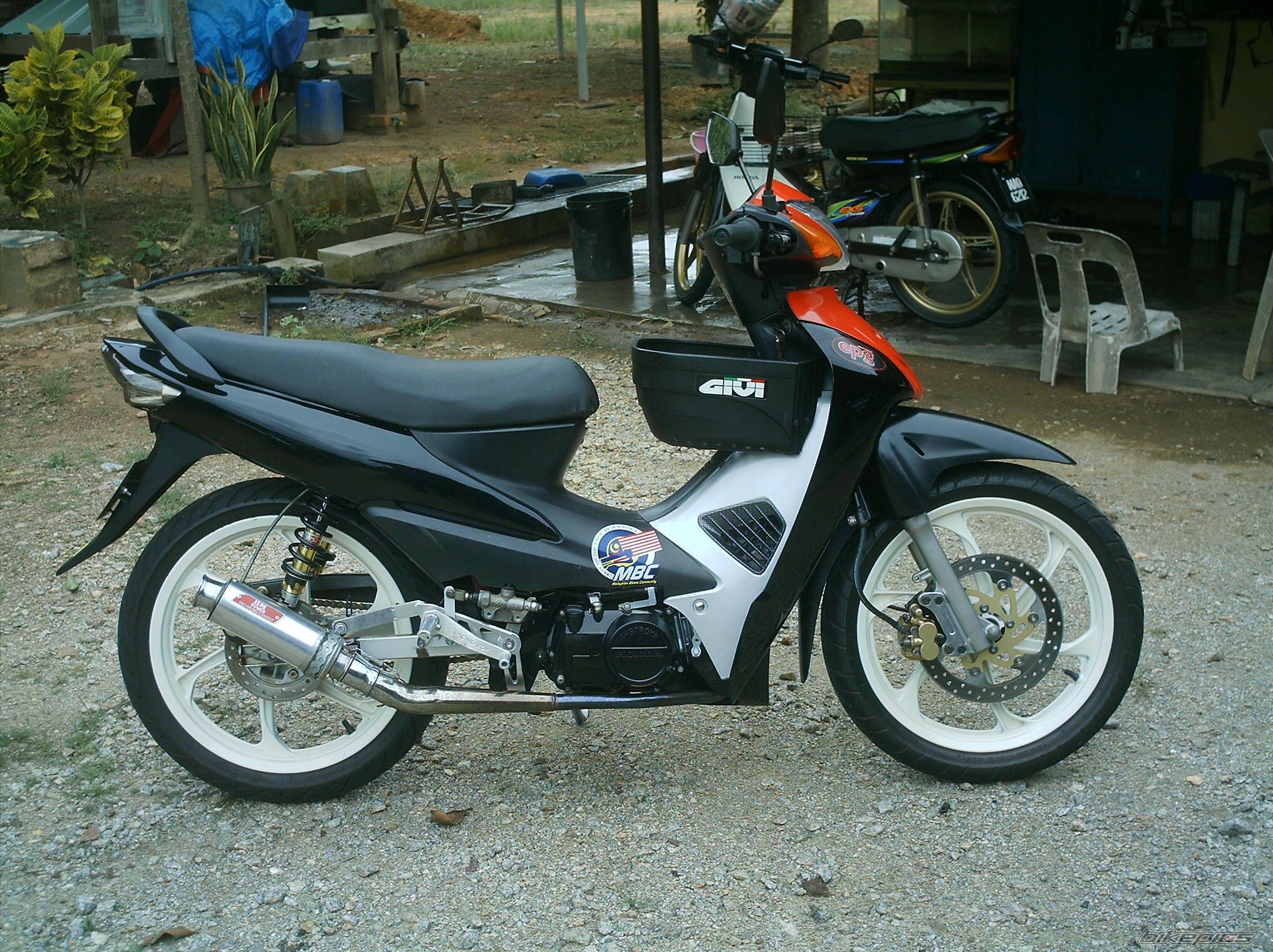 Photo 2120768