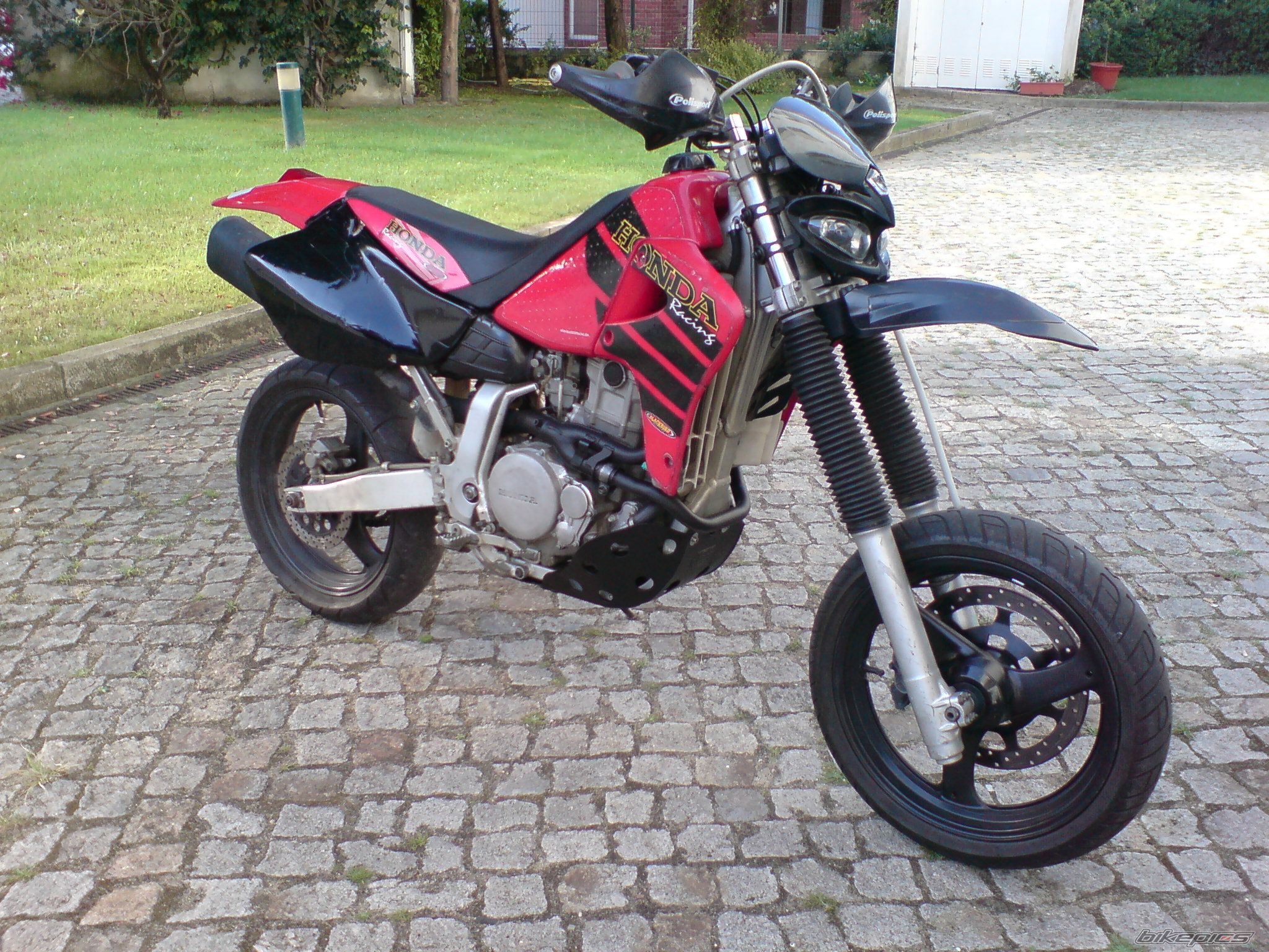Photo 2122077